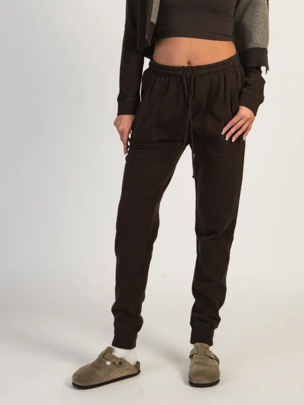 HARLOW HIGH RISE FLEECE JOGGER - CHOCOLATE sold by Harlow