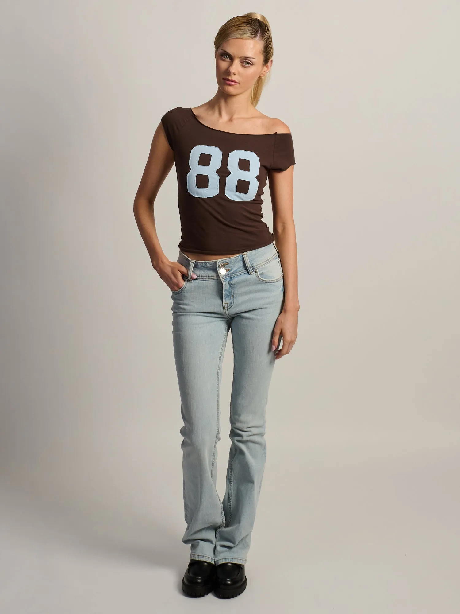 HARLOW CLAIRE TEE 88 - BROWN sold by Harlow product image thumbnail 3