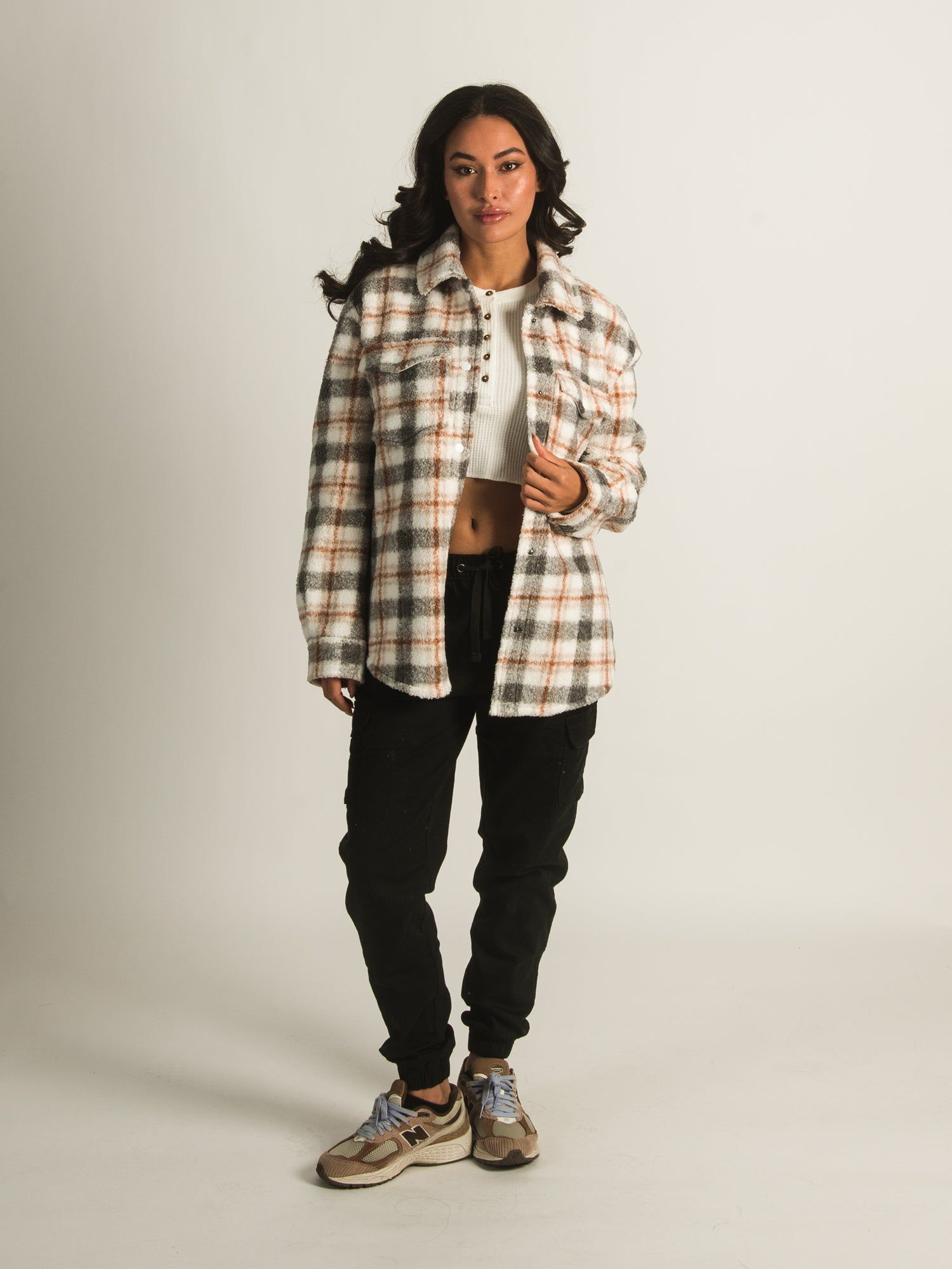 HARLOW PLAID LOOPER SHIRT JACKET sold by Harlow product image thumbnail 3