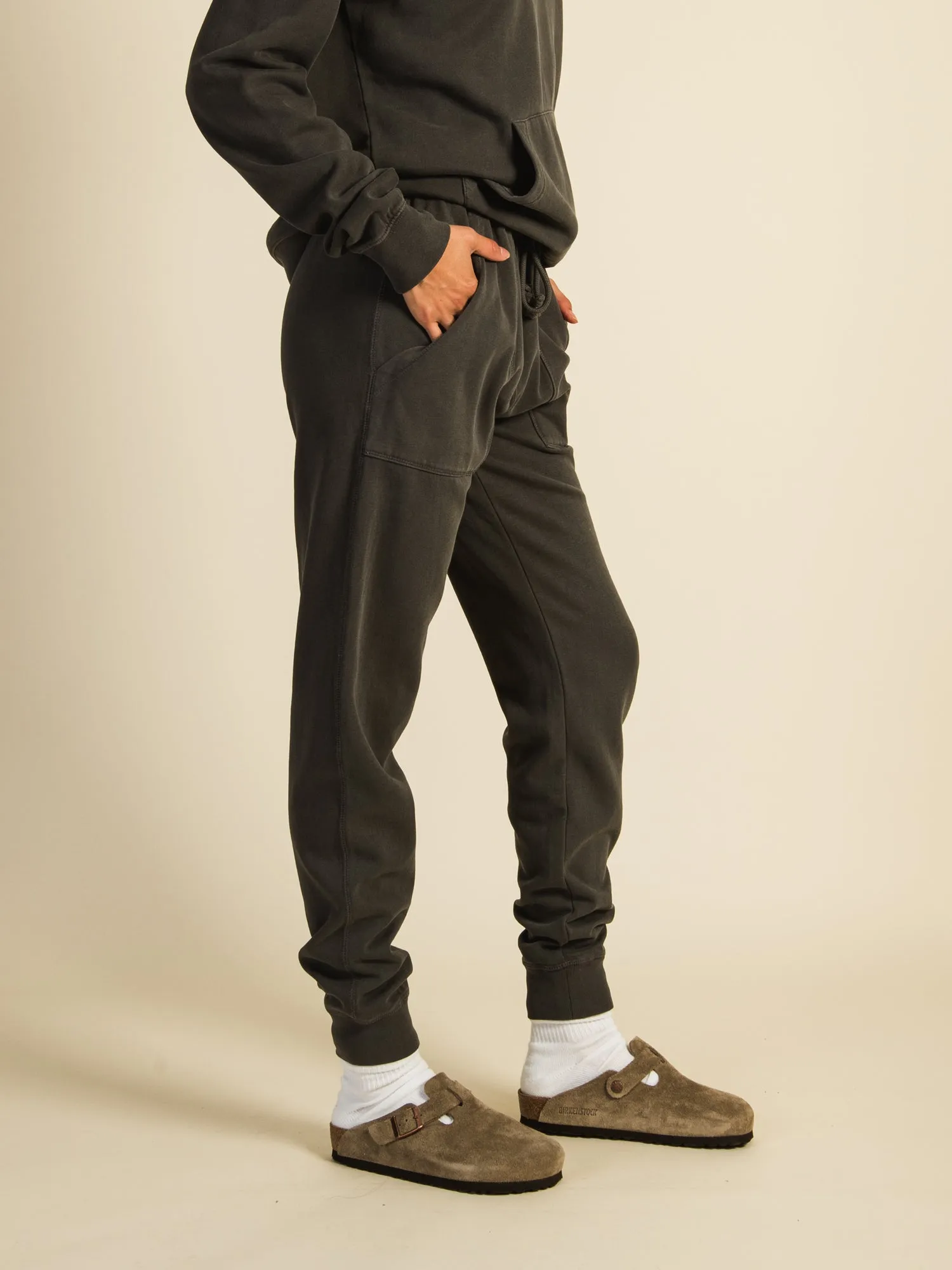 HARLOW HIGH RISE FLEECE JOGGER - CHARCOAL sold by Harlow product image thumbnail 3