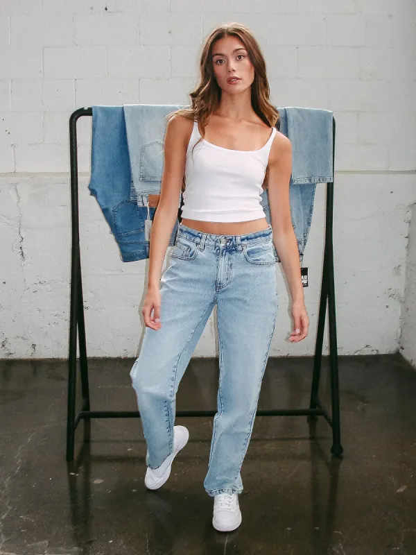 HARLOW BAGGY JEAN - LIGHT WASH sold by Harlow