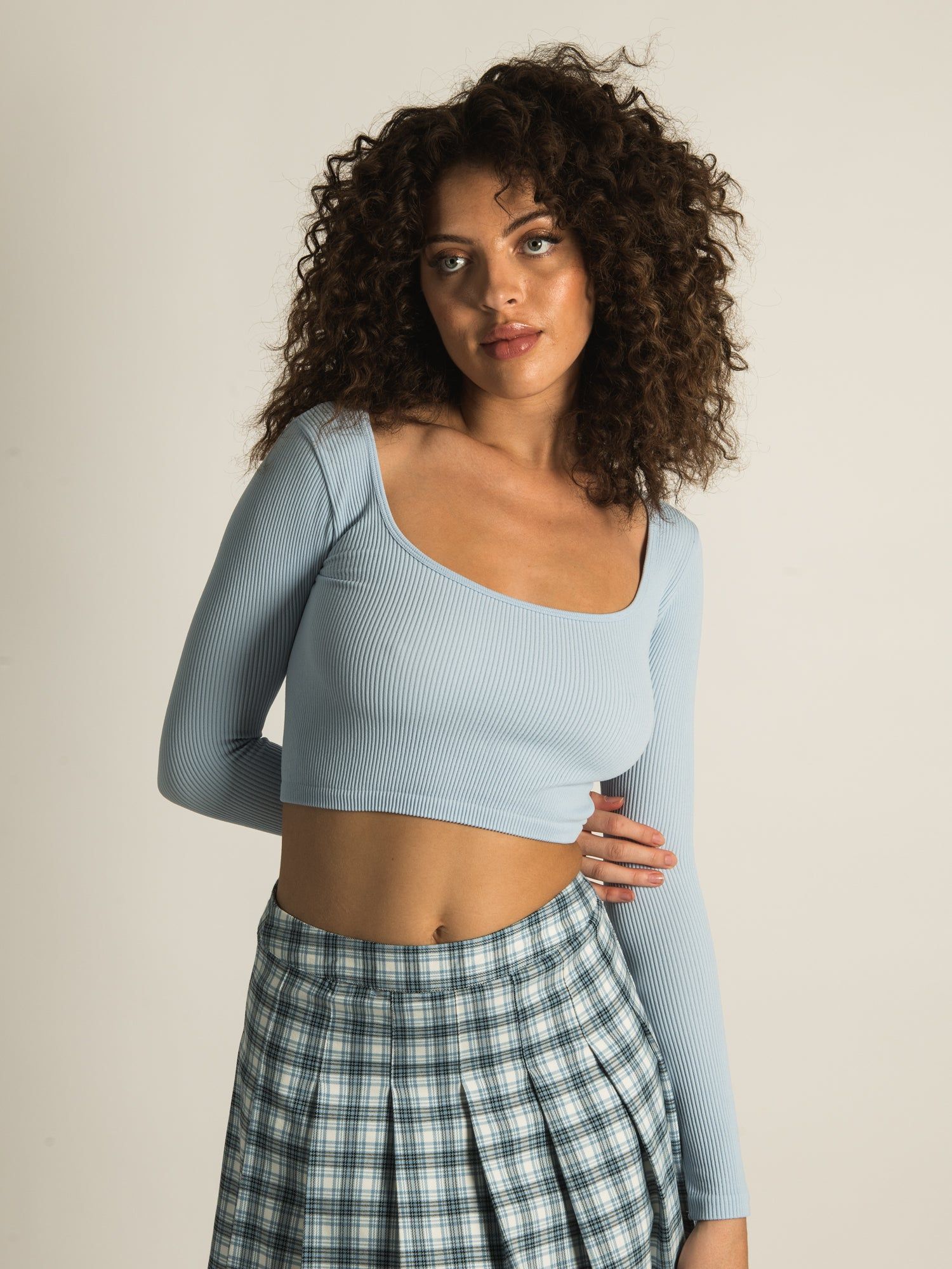 HARLOW SQUARE NECK SEAMLESS LONG SLEEVE sold by Harlow product image thumbnail 3