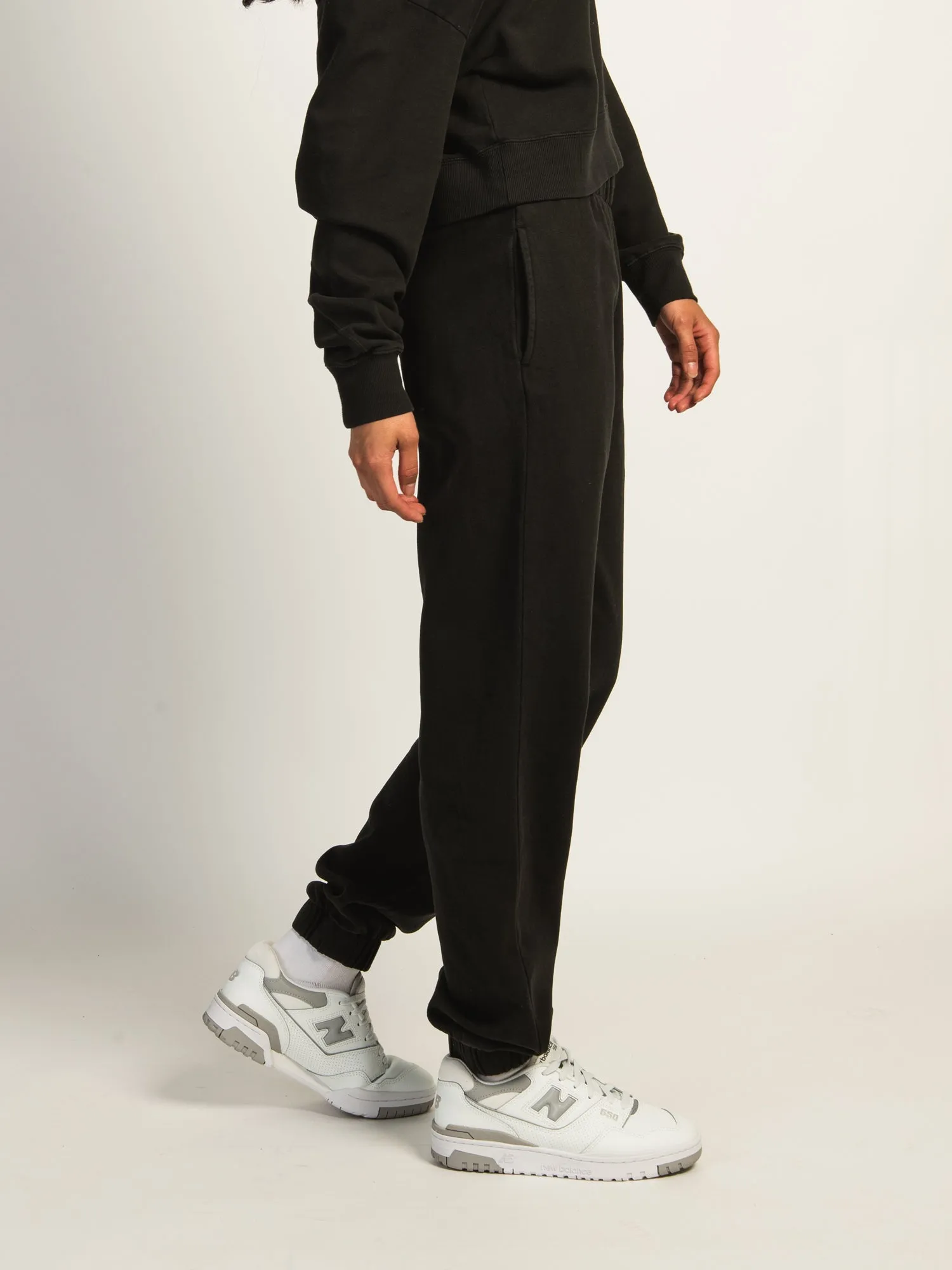 HARLOW JORDANA RELAXED SWEATPANT - BLACK sold by Harlow product image thumbnail 3