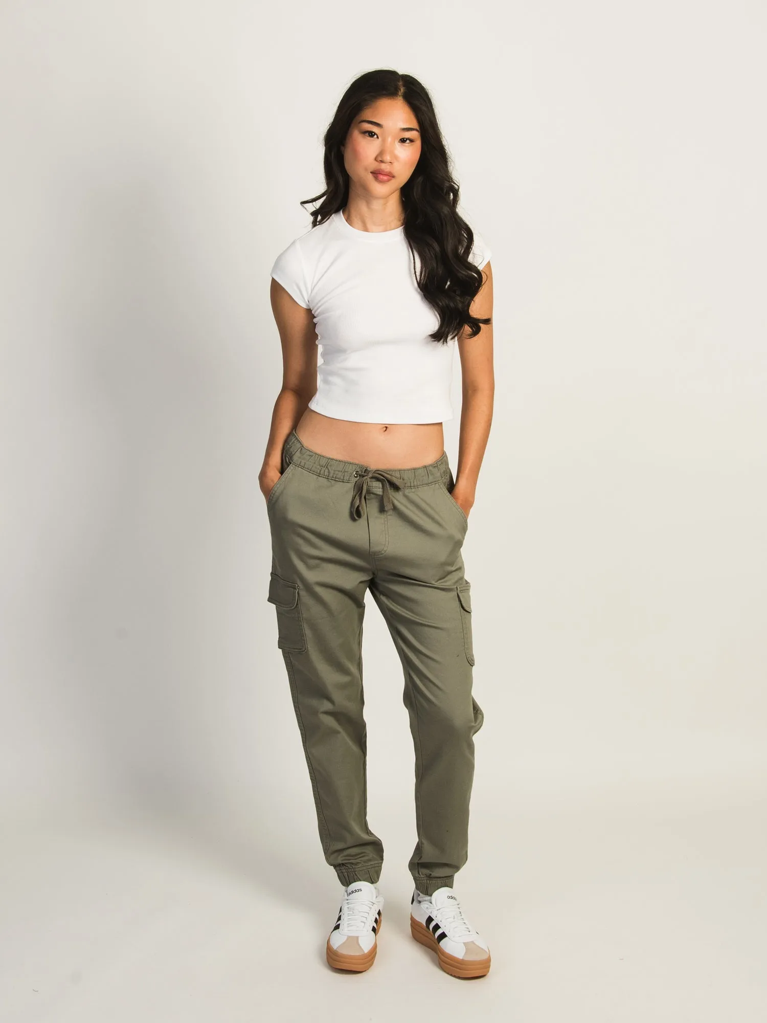 HARLOW DALLAS HYBRID JOGGER - OLIVE sold by Harlow product image thumbnail 2