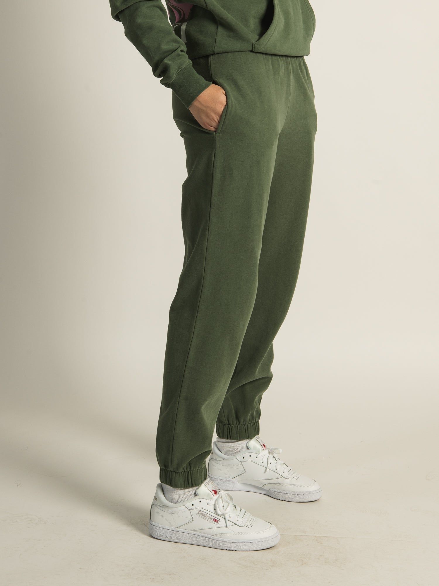 HARLOW JORDANA RELAXED SWEATPANT sold by Harlow product image thumbnail 3
