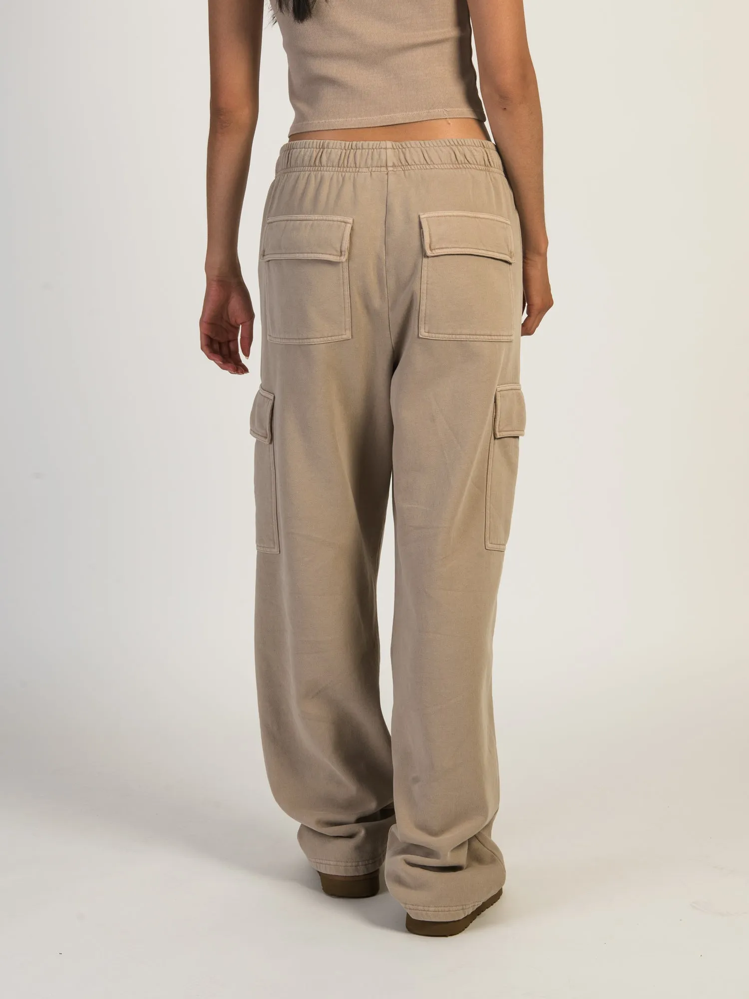 HARLOW ANDI CARGO SWEATPANTS - MOCHA sold by Harlow product image thumbnail 4