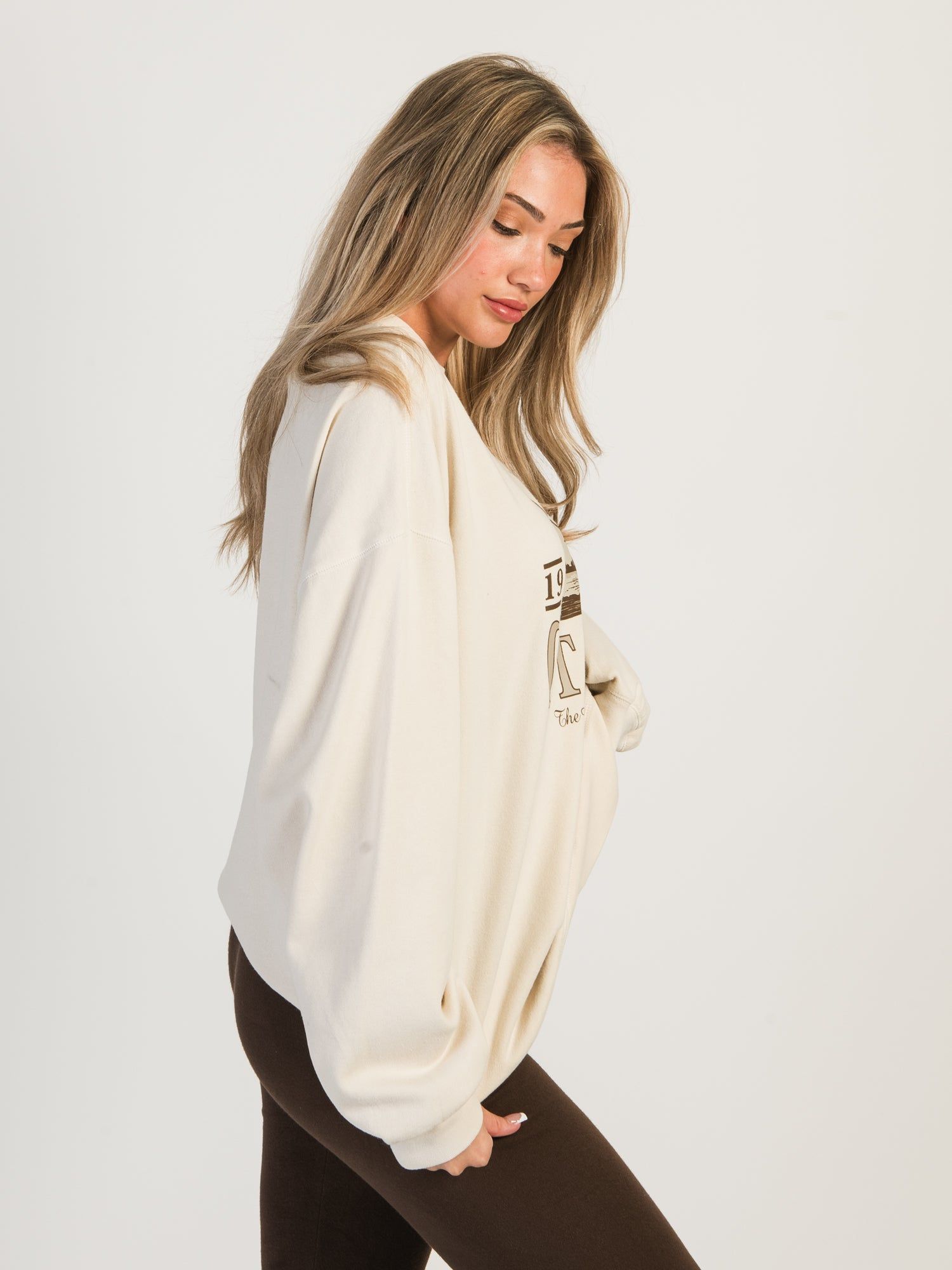 HARLOW MICHELLE PRINT FLEECE CREWNECK sold by Harlow product image thumbnail 2