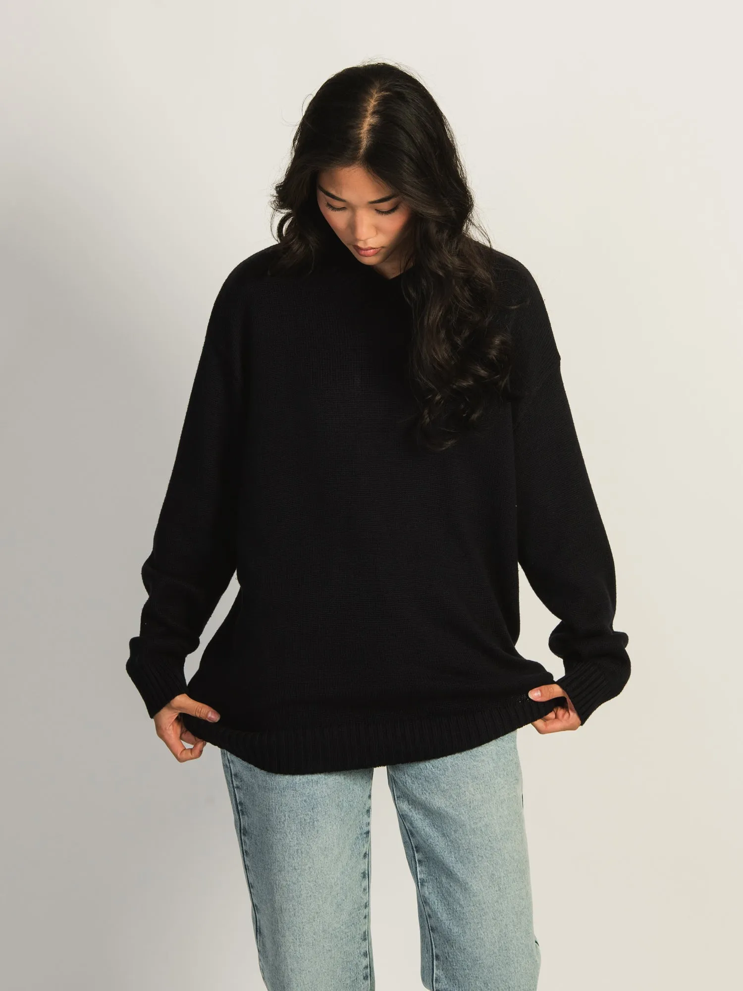 HARLOW SERENA SWEATER - NAVY sold by Harlow product image thumbnail 2