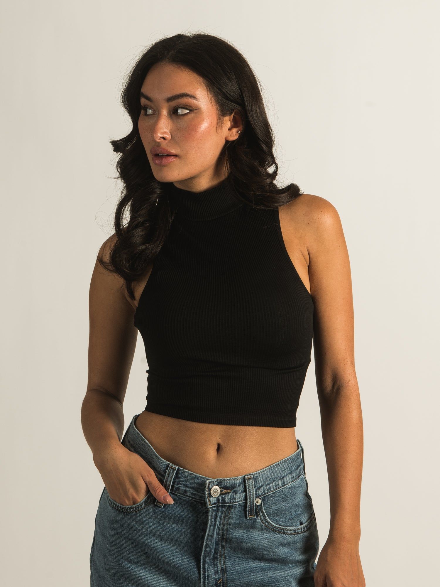 HARLOW MOCK SLEEVELESS TANK TOP sold by Harlow product image thumbnail 3