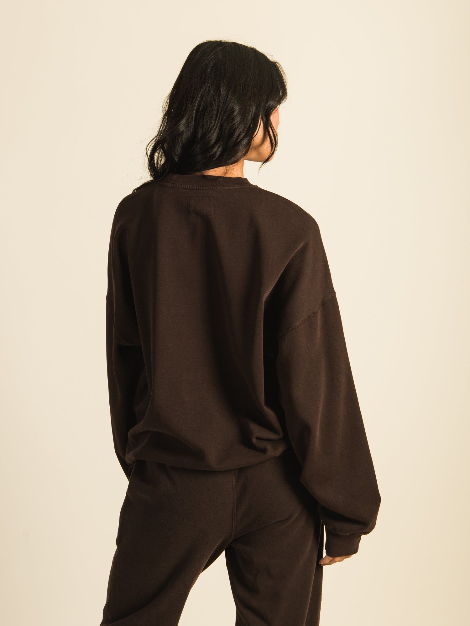 HARLOW MICHELLE CREW SWEATSHIRT - CHOCOLATE sold by Harlow product image thumbnail 4
