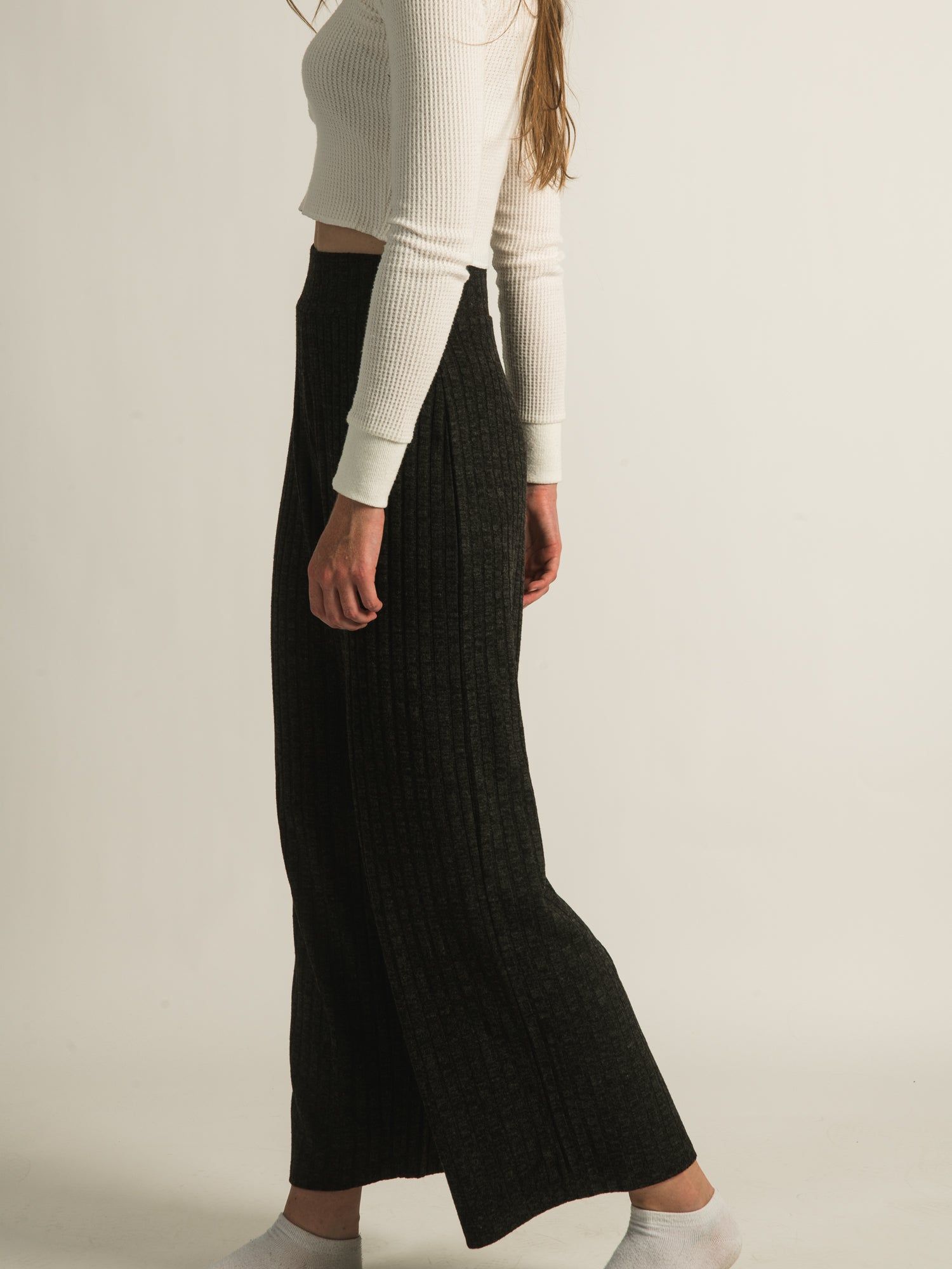 HARLOW RIBBED WIDE LEG PANTS sold by Harlow product image thumbnail 3