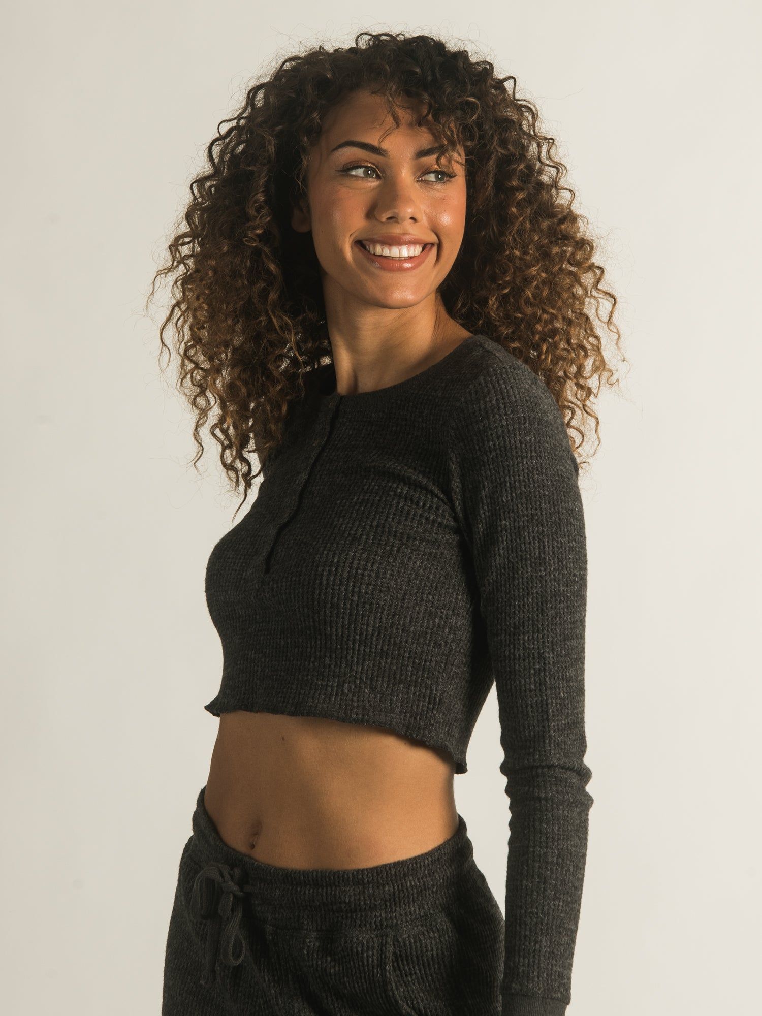 HARLOW WAFFLE LONG SLEEVE HENLEY sold by Harlow product image thumbnail 3