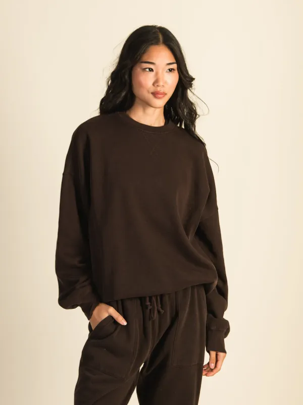 HARLOW MICHELLE CREW SWEATSHIRT - CHOCOLATE made by Harlow