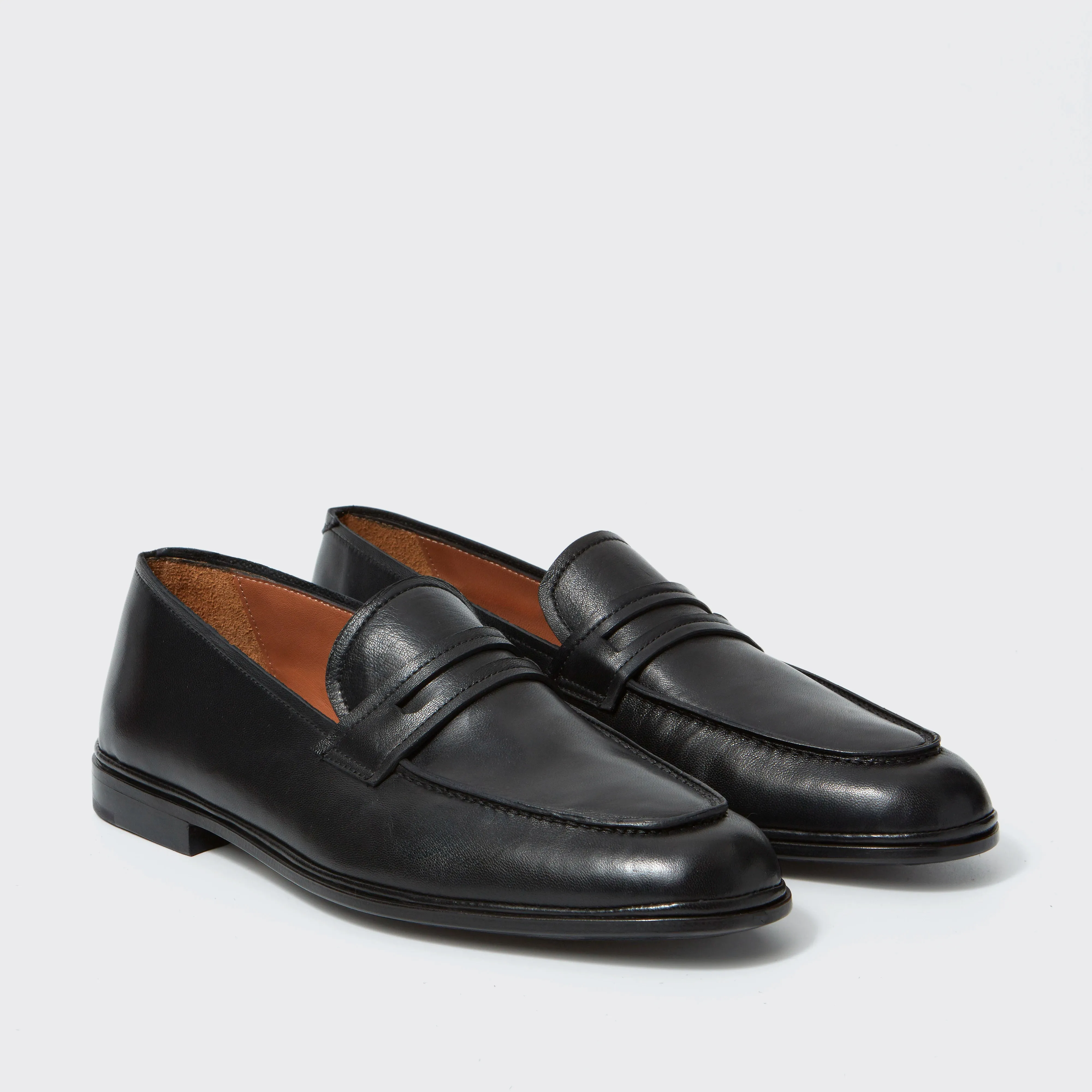 Windsor Soft Leather Black sold by Harry's of London product image thumbnail 2