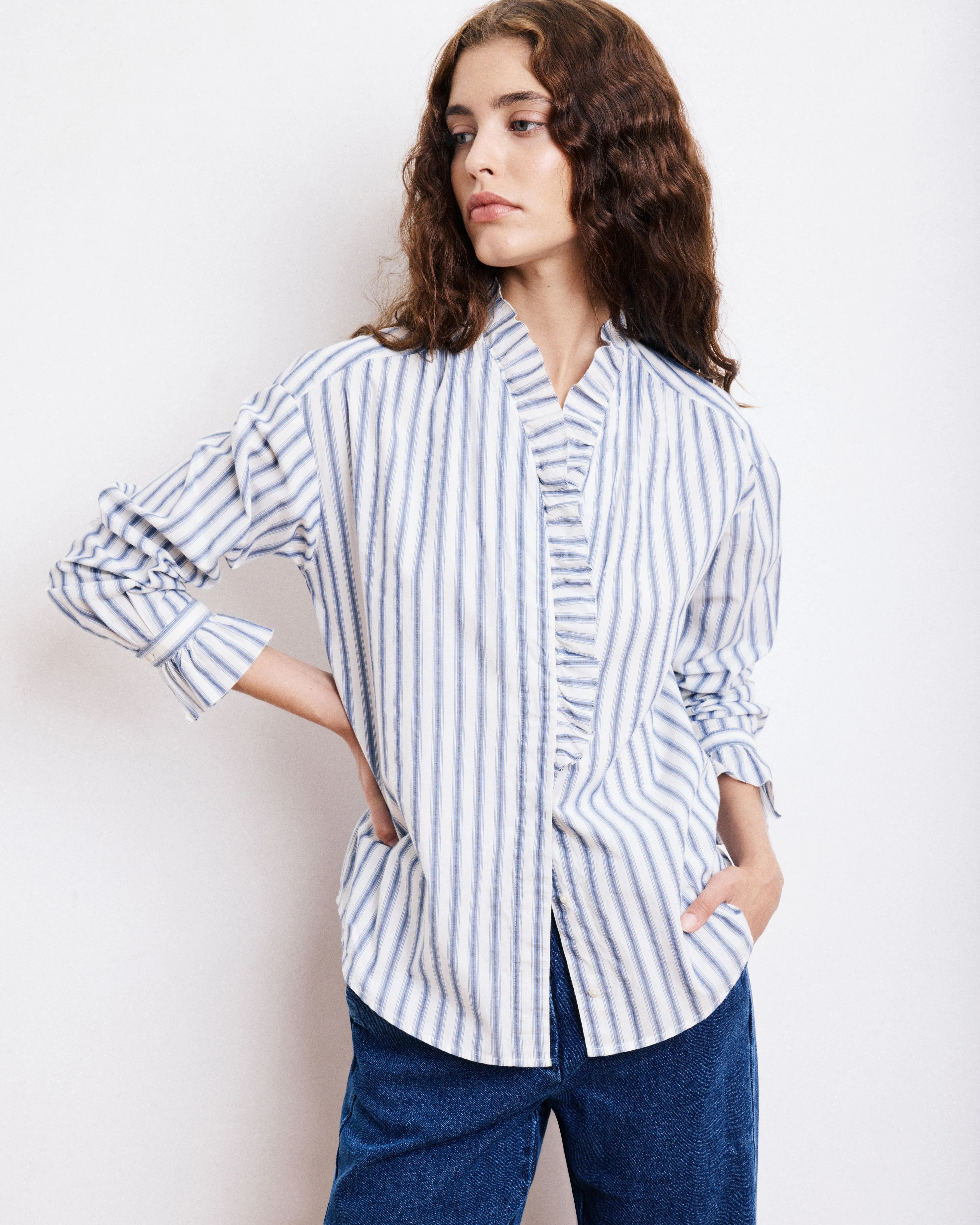 Chemise Femme en Popeline de Coton à Rayures Bleues Carmela sold by Hartford product image thumbnail 2