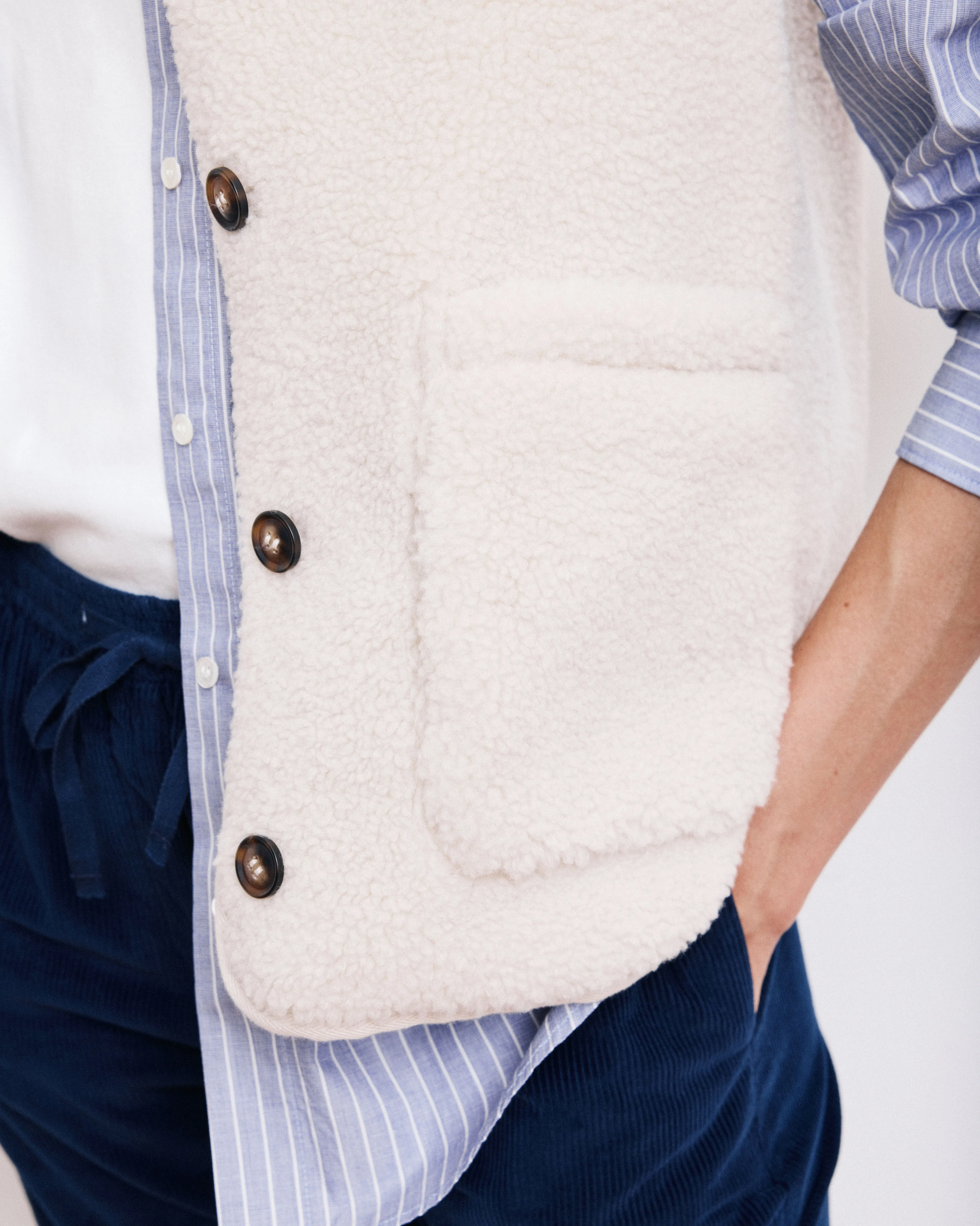 Gilet Femme en Sherpa Ecru Veon sold by Hartford product image thumbnail 5