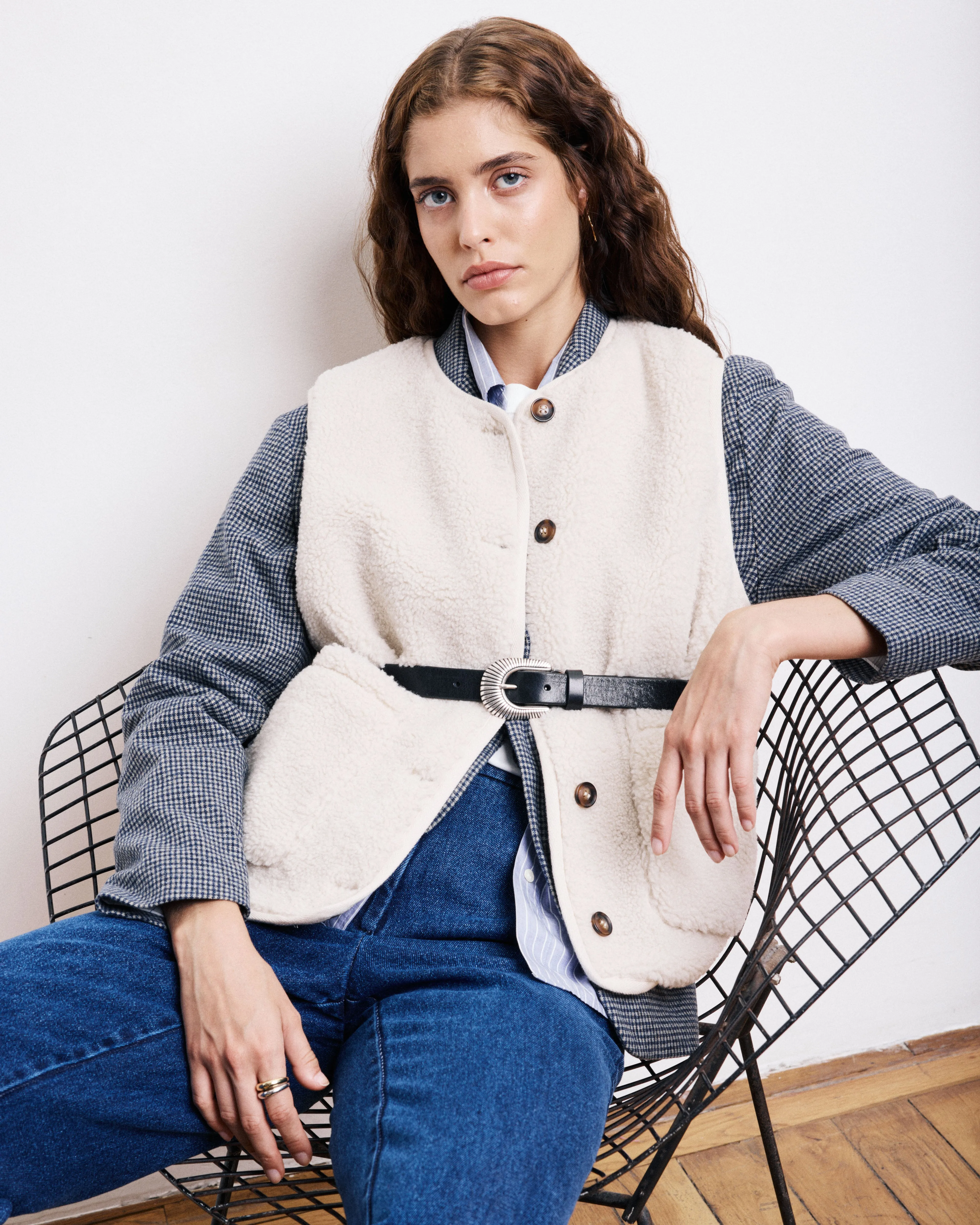 Gilet Femme en Sherpa Ecru Veon sold by Hartford