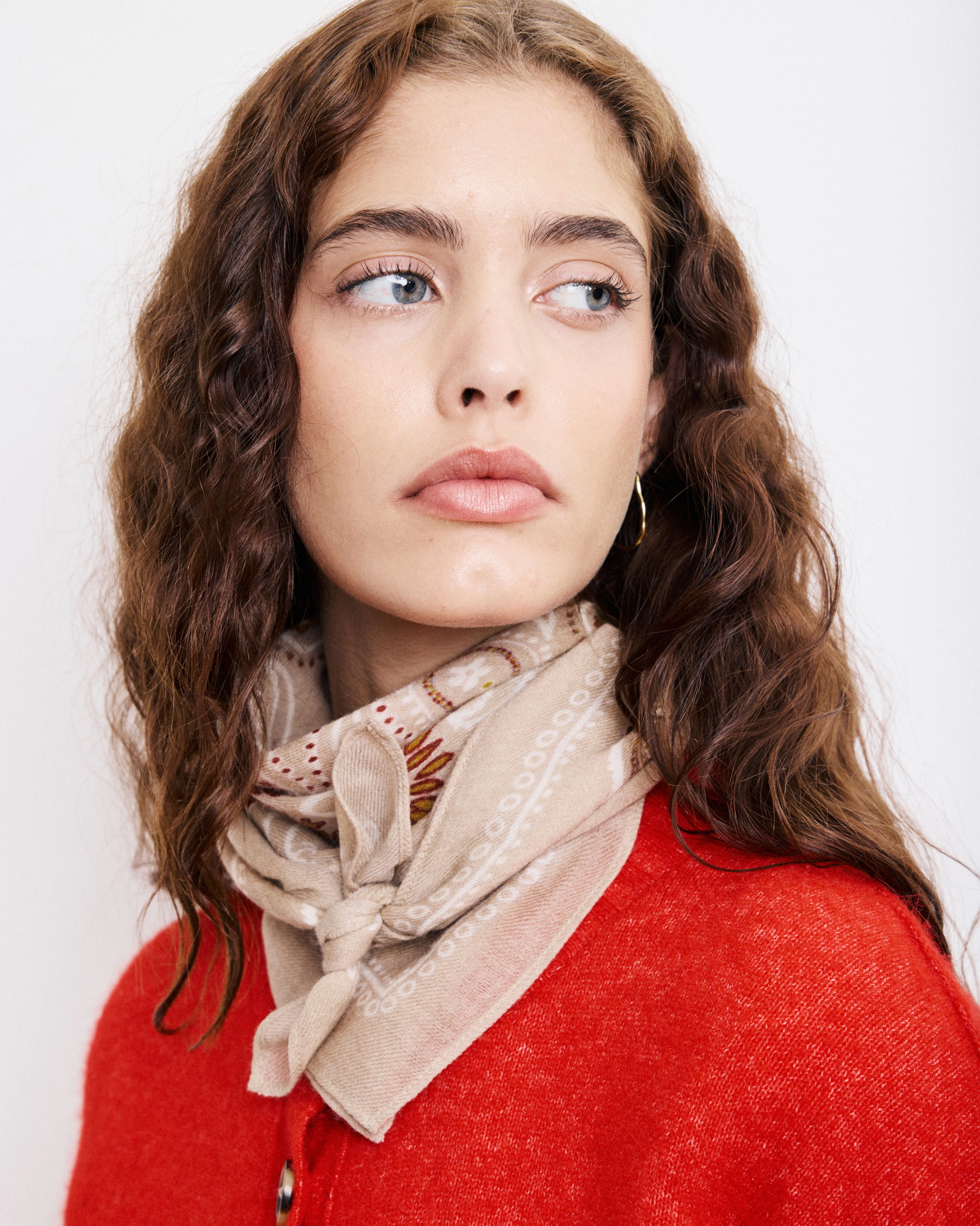 Bandana Femme en Laine Imprimé Beige sold by Hartford product image thumbnail 2