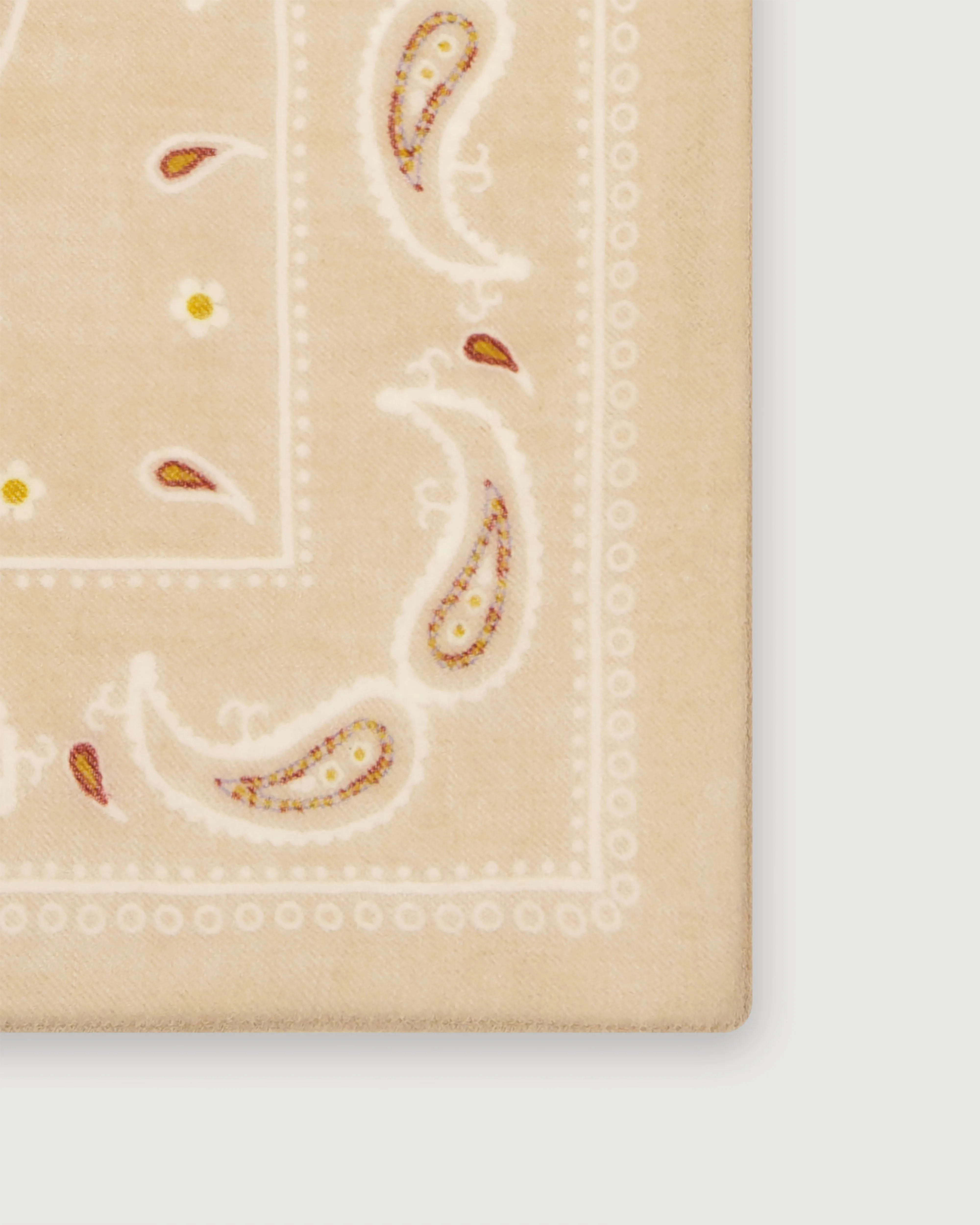 Bandana Femme en Laine Imprimé Beige sold by Hartford product image thumbnail 4