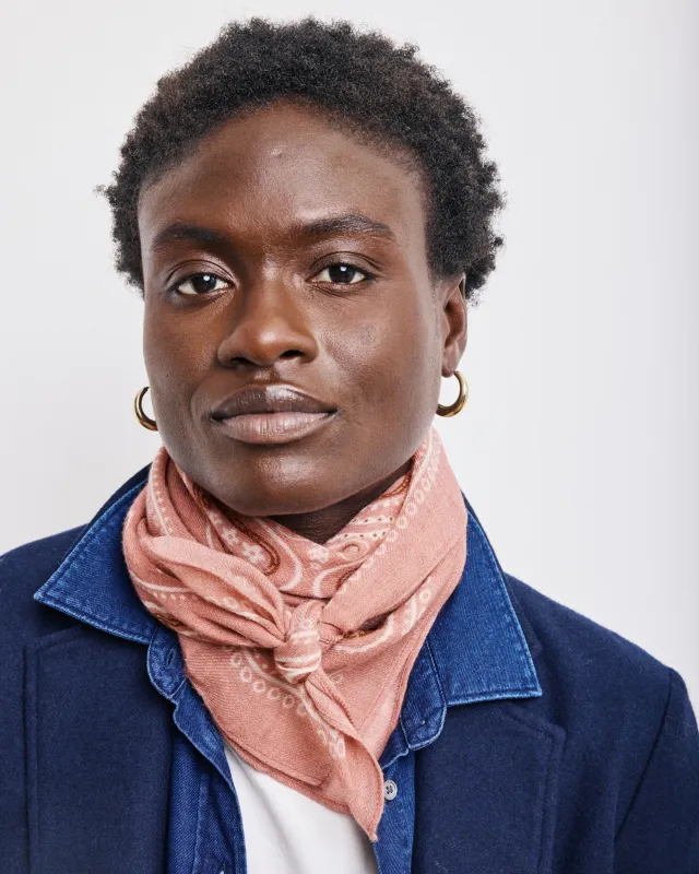 Bandana Femme en Laine Imprimé Rose sold by Hartford