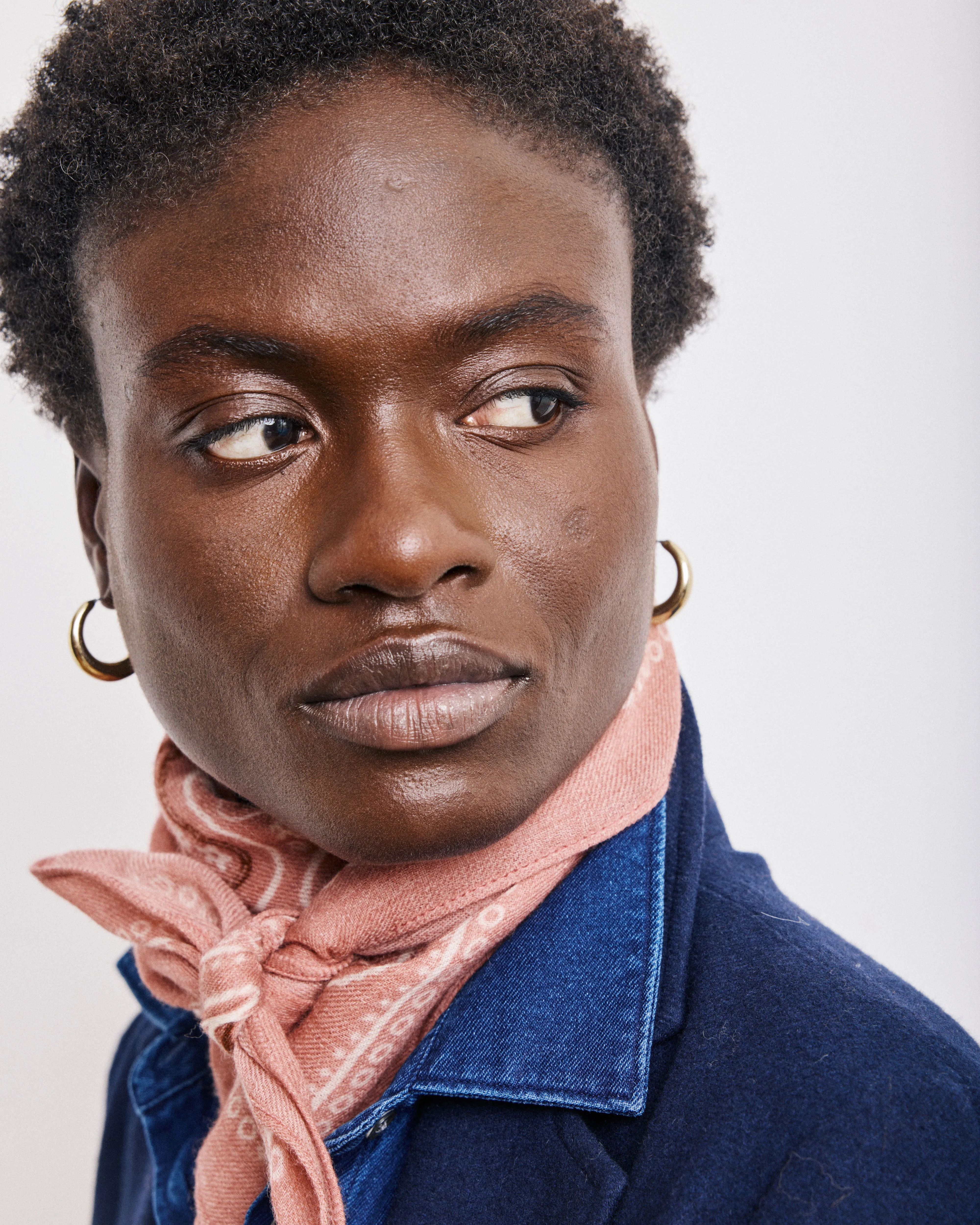 Bandana Femme en Laine Imprimé Rose sold by Hartford product image thumbnail 2