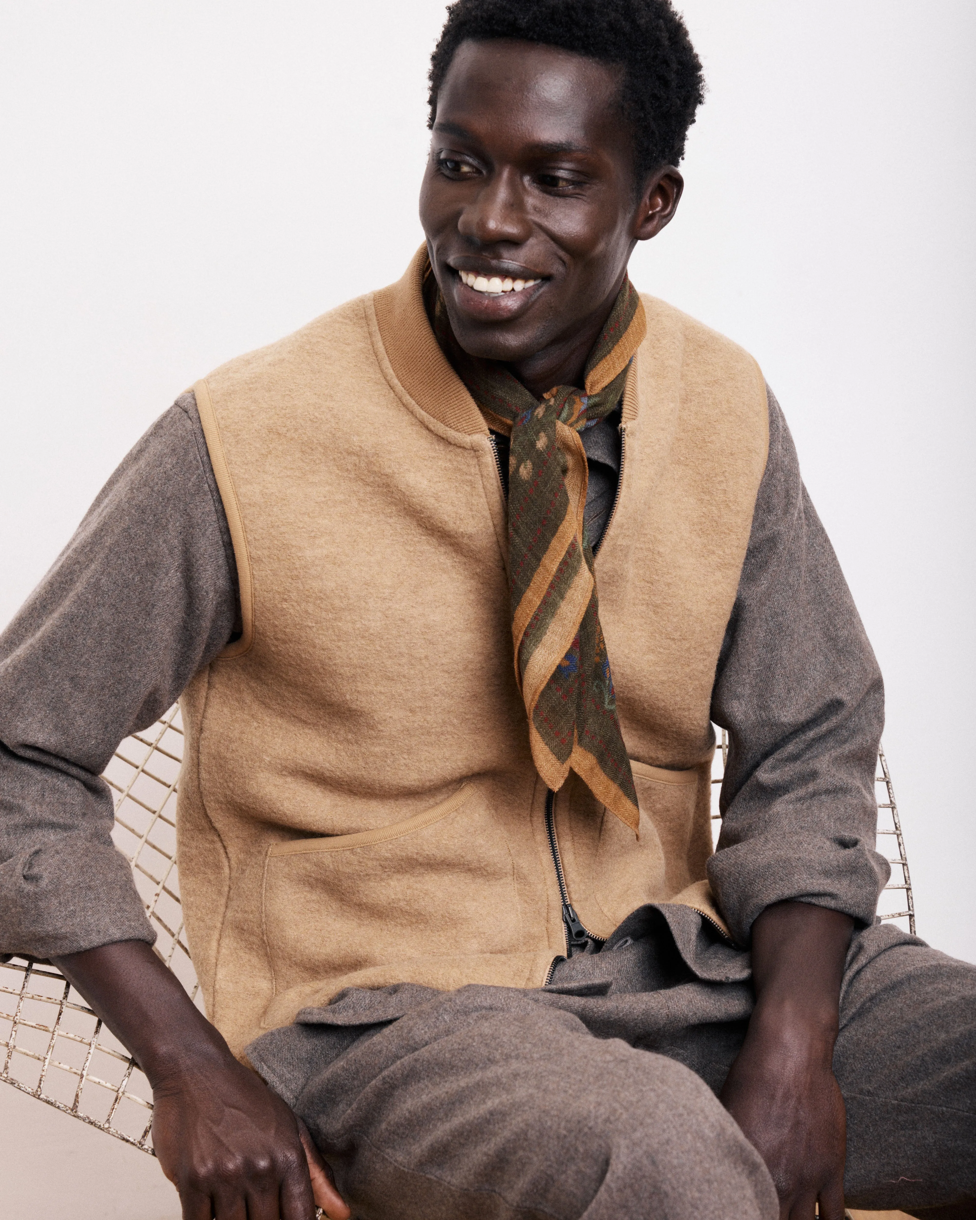 Echarpe Homme en Laine à Chevrons Imprimée Bronze sold by Hartford product image thumbnail 5