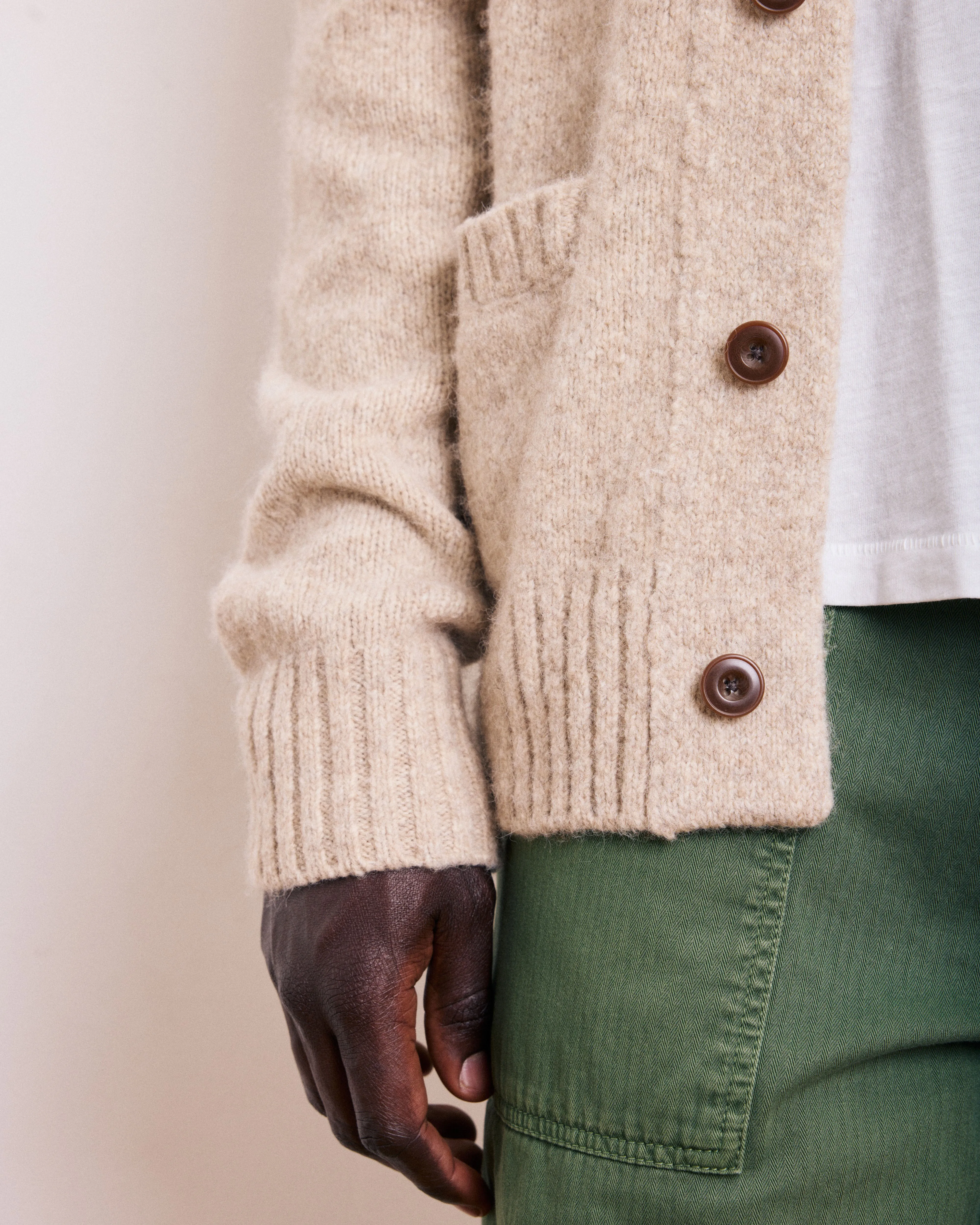 Cardigan Homme en Laine d'Alpaga & Yak Beige sold by Hartford product image thumbnail 5