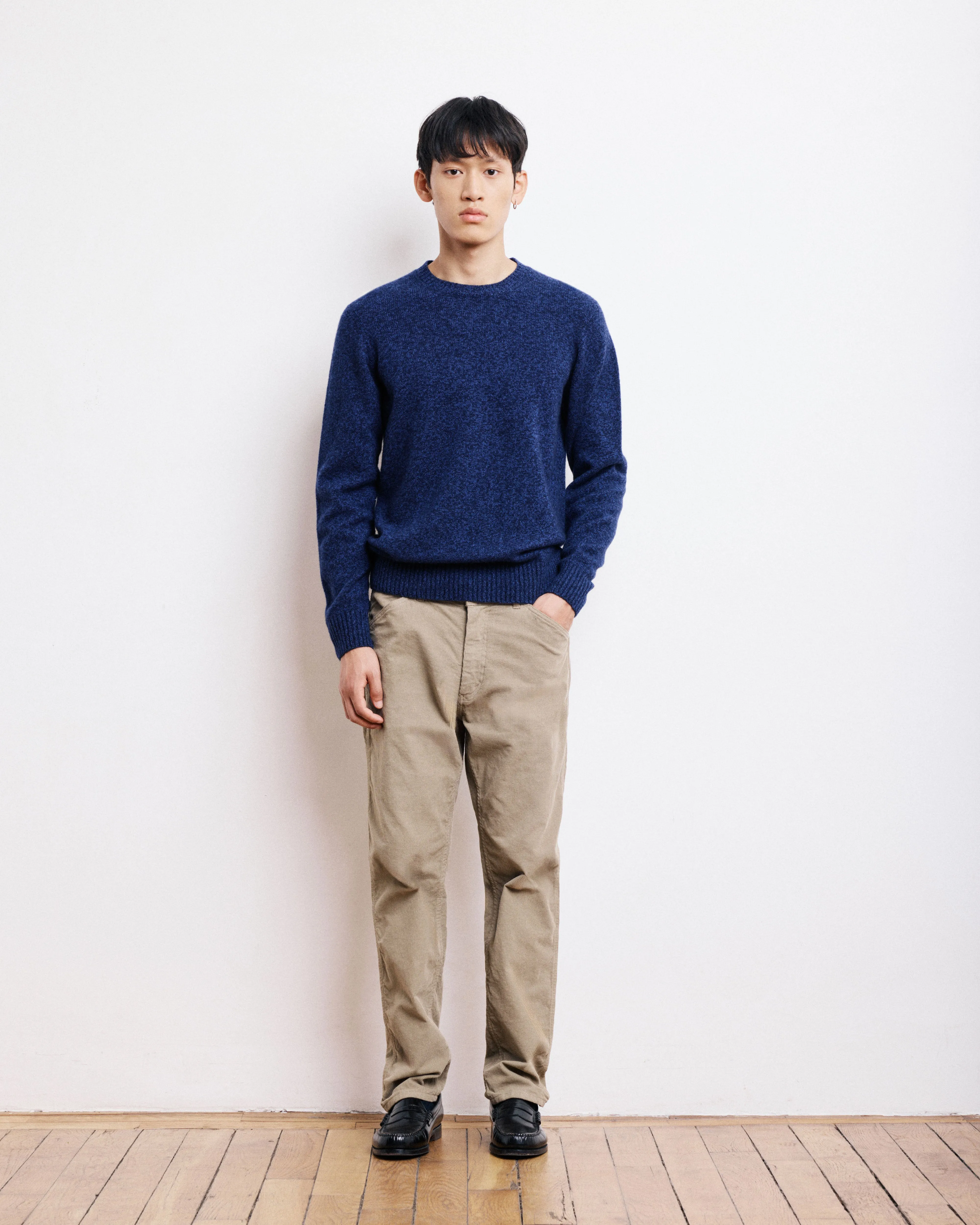 Pull Col Rond Homme en Laine Lambswool Bleu Marine sold by Hartford product image thumbnail 3