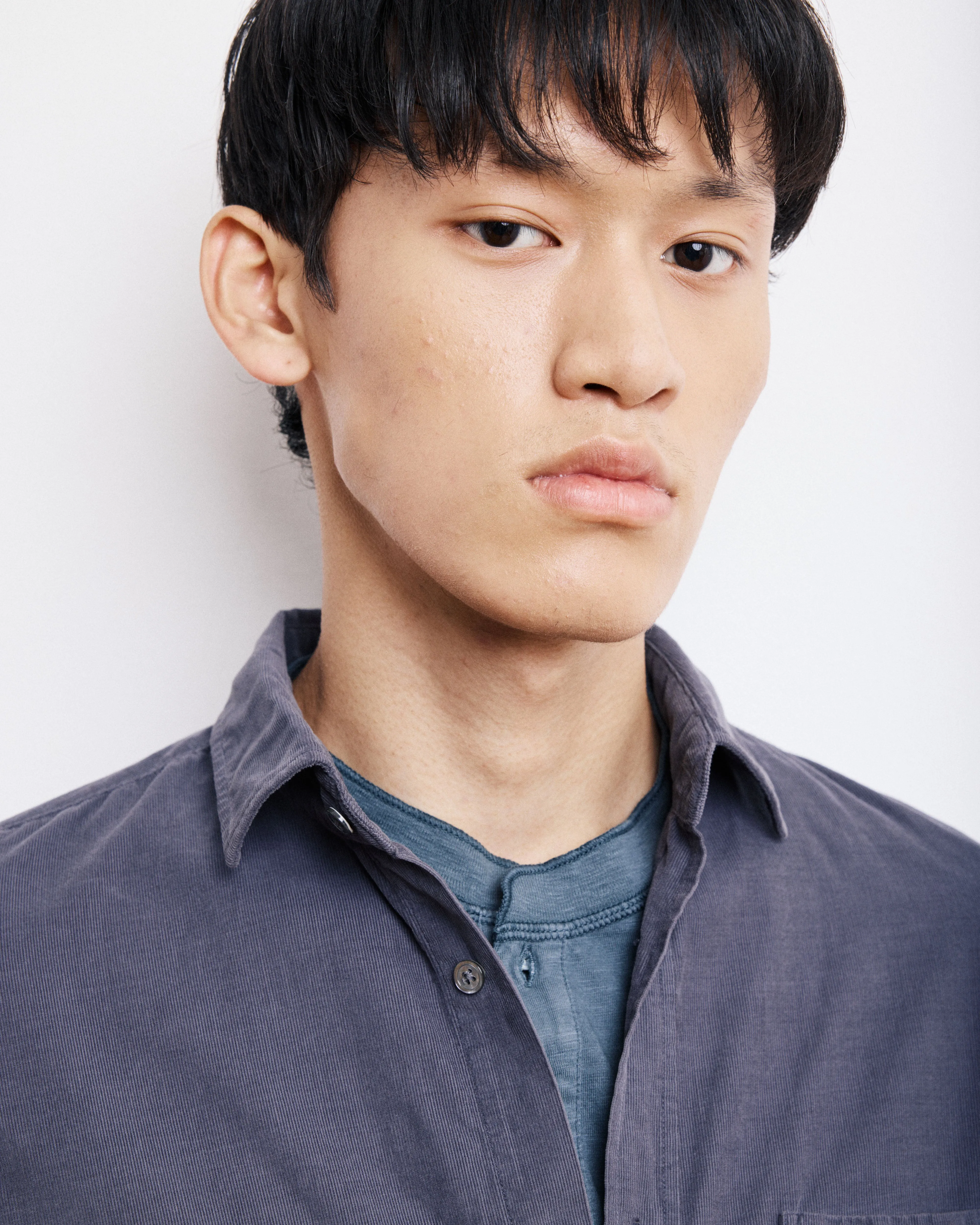 Chemise Homme en Velours Côtelé Carbone Storm sold by Hartford product image thumbnail 2