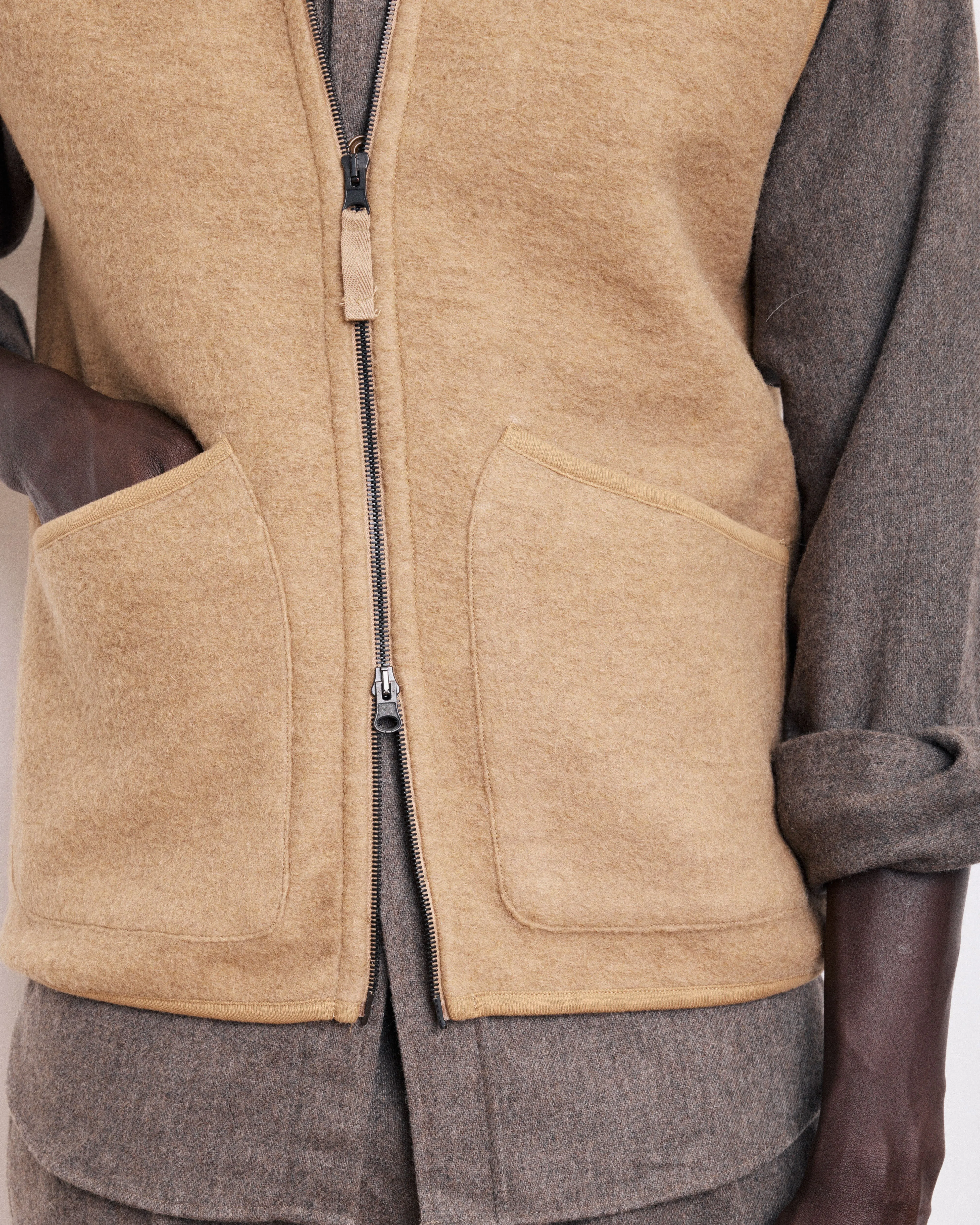 Gilet Homme en Laine Bouillie Camel Vest sold by Hartford product image thumbnail 3