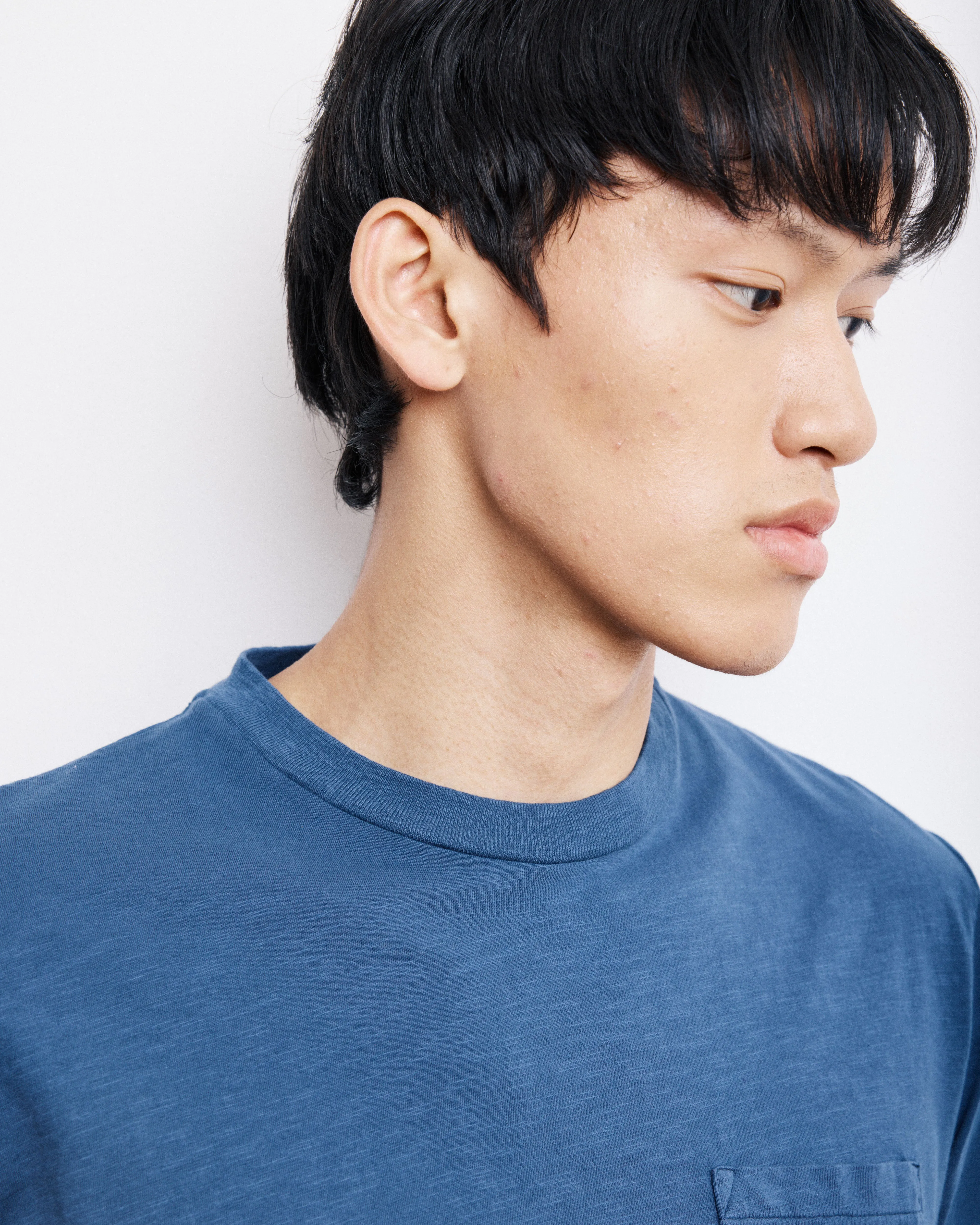 T-Shirt Homme en Coton Slub Bleu Cobalt Pocket Crew sold by Hartford product image thumbnail 3