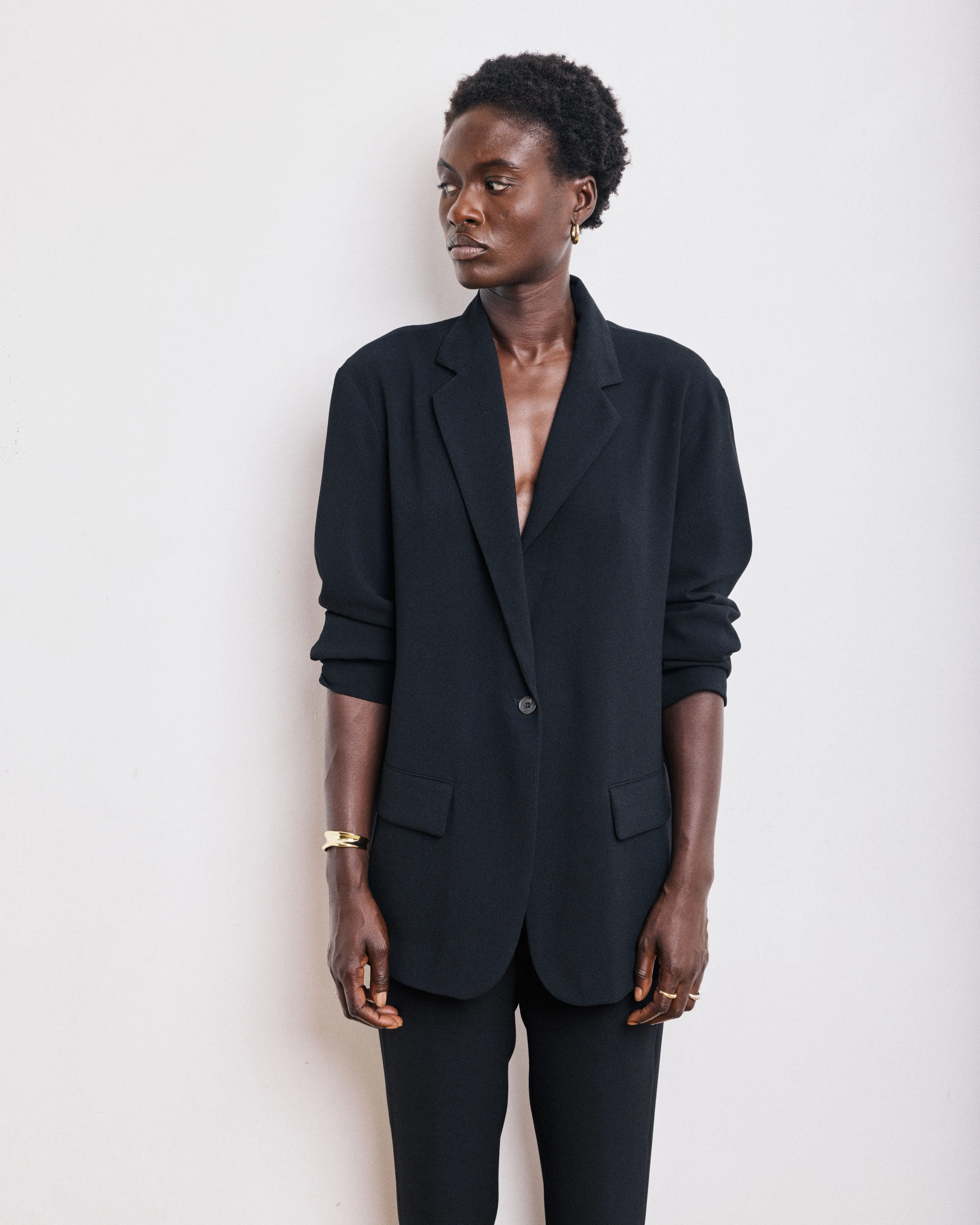 Veste Femme en Crêpe Noir Victo sold by Hartford product image thumbnail 4