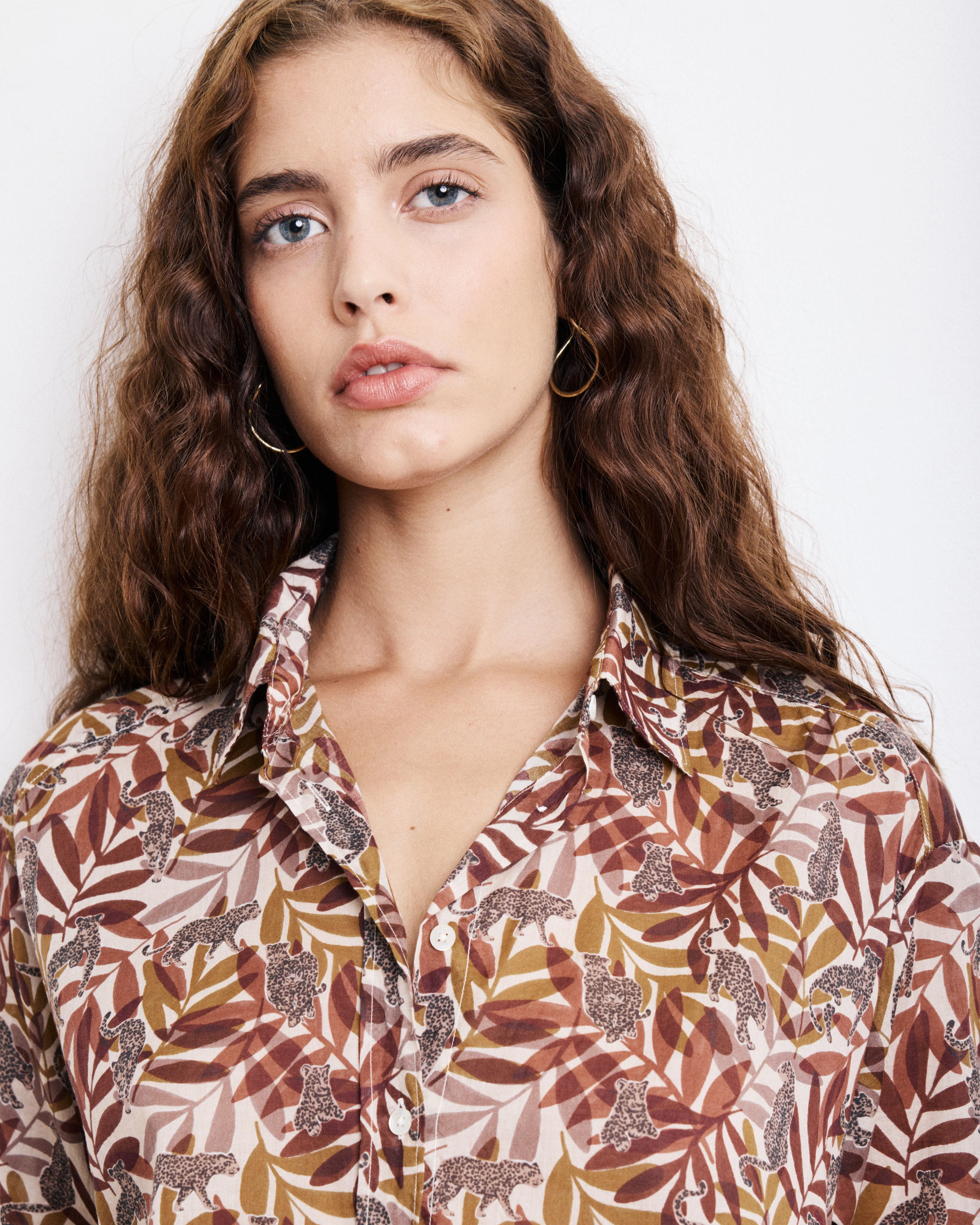 Chemise Femme en Coton Imprimé Marron & Beige Cinema sold by Hartford product image thumbnail 2