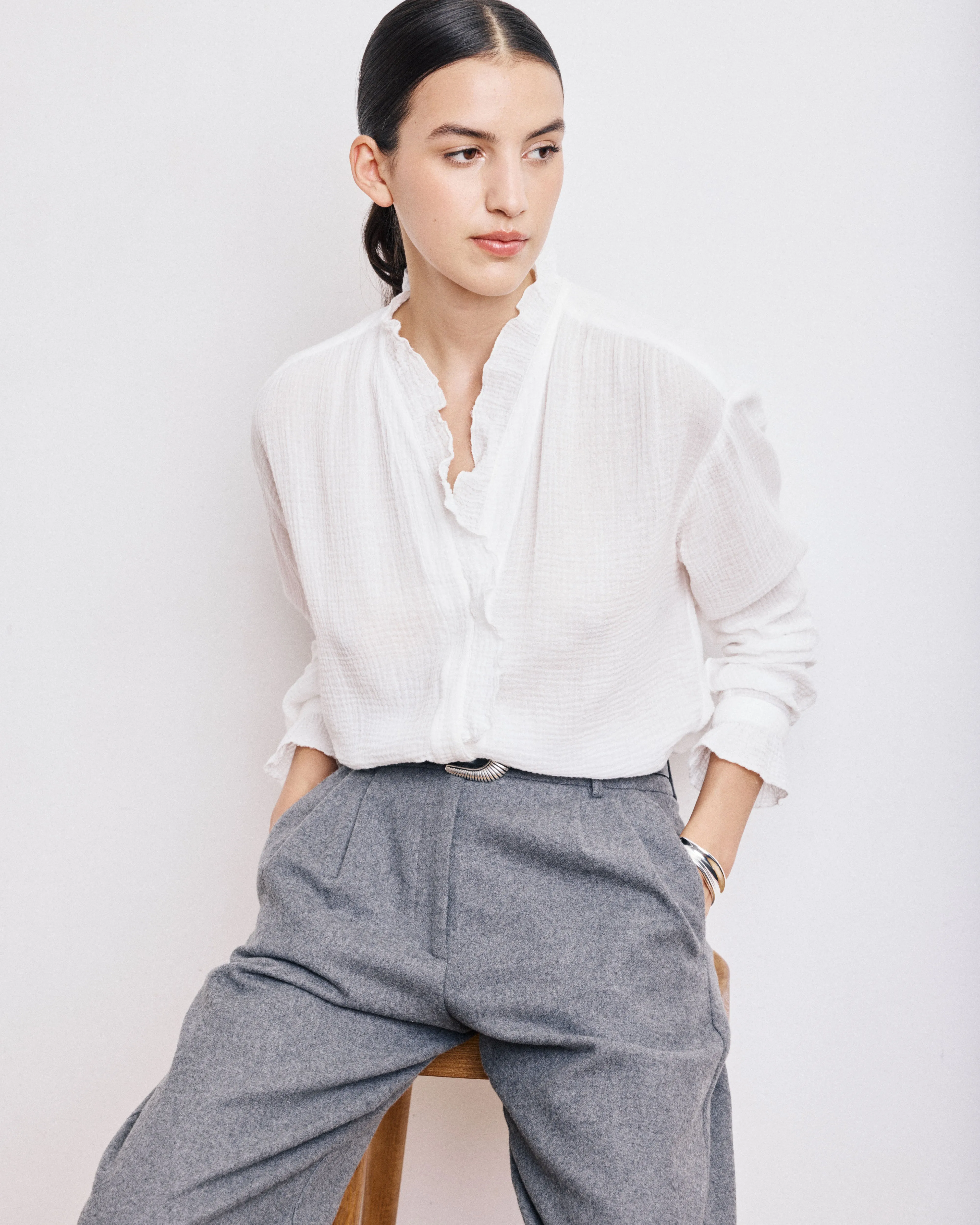 Chemise Femme en Double Voile de Gaze de Coton Ecru Carmela sold by Hartford product image thumbnail 2