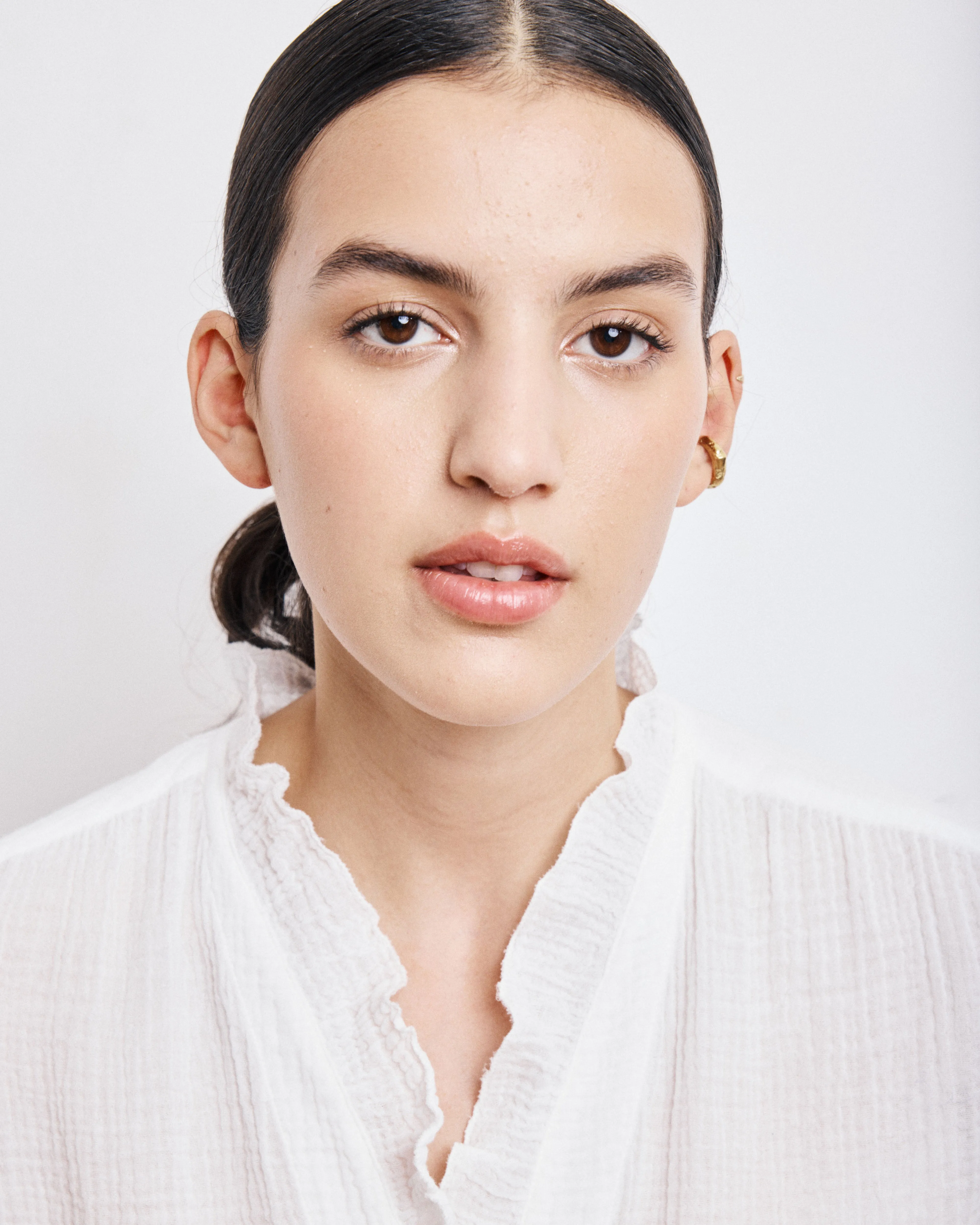 Chemise Femme en Double Voile de Gaze de Coton Ecru Carmela sold by Hartford product image thumbnail 3