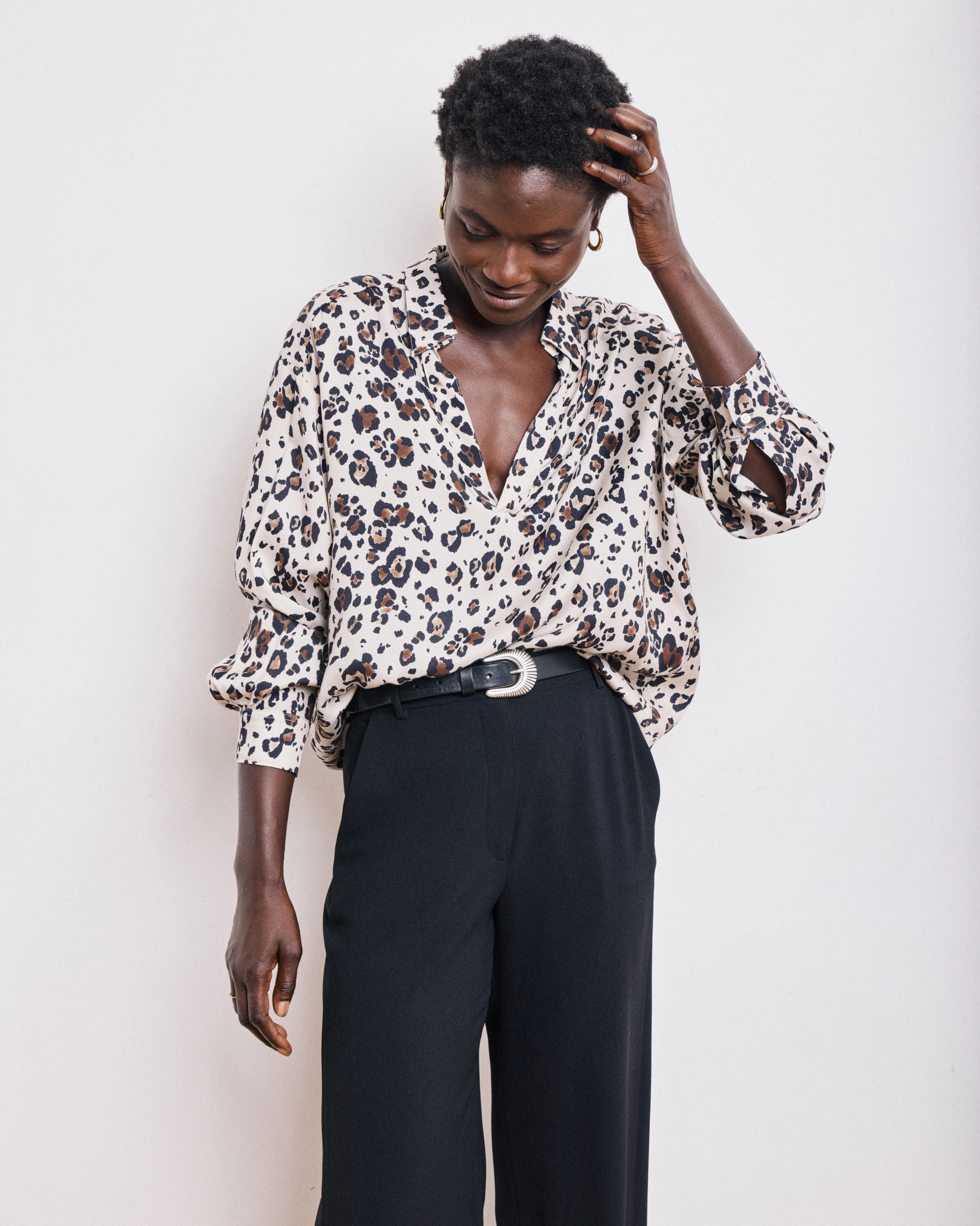 Blouse Femme en Viscose Léopard Charlize sold by Hartford product image thumbnail 2