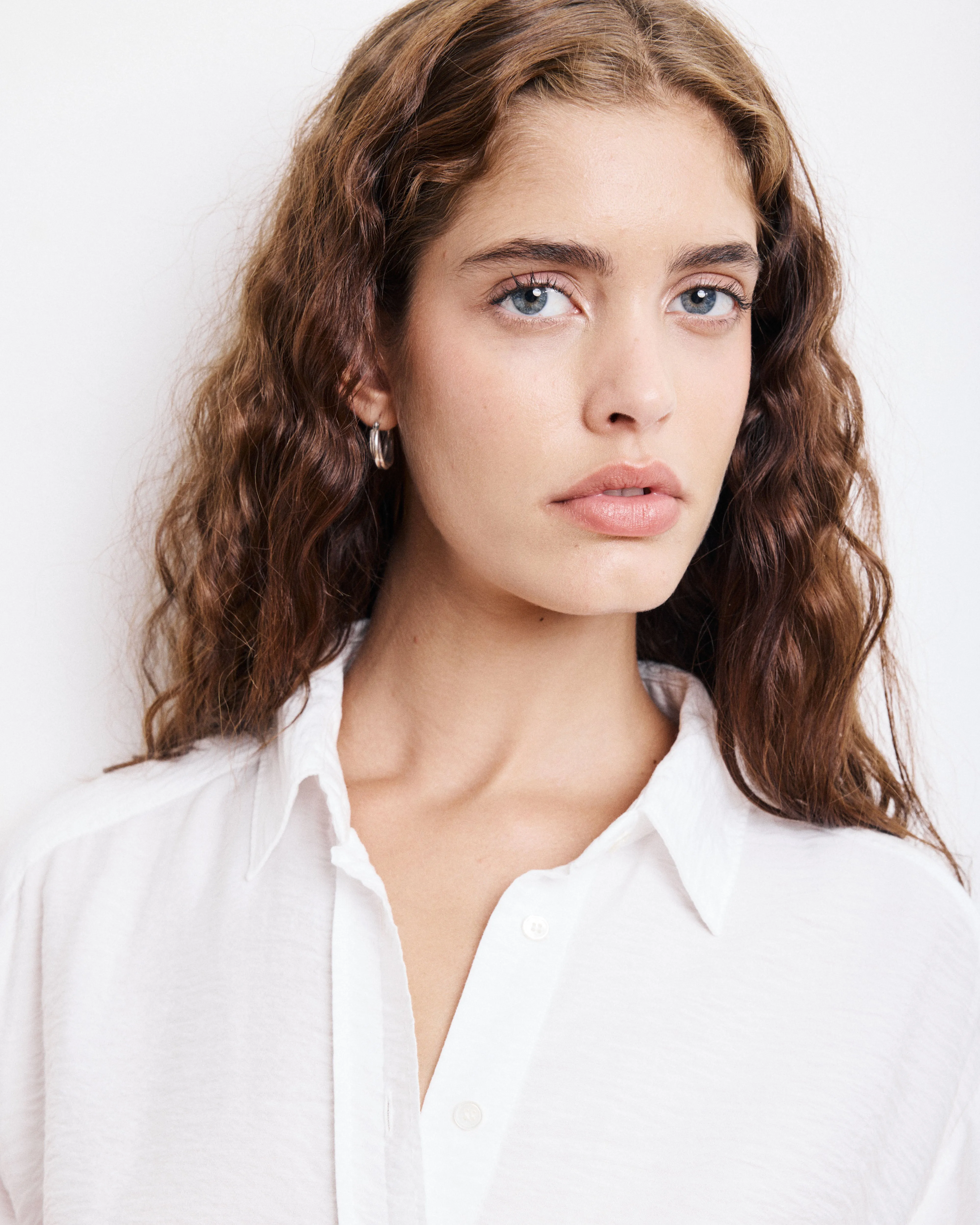 Chemise Femme en Viscose Froissée Blanche Cinema sold by Hartford product image thumbnail 2