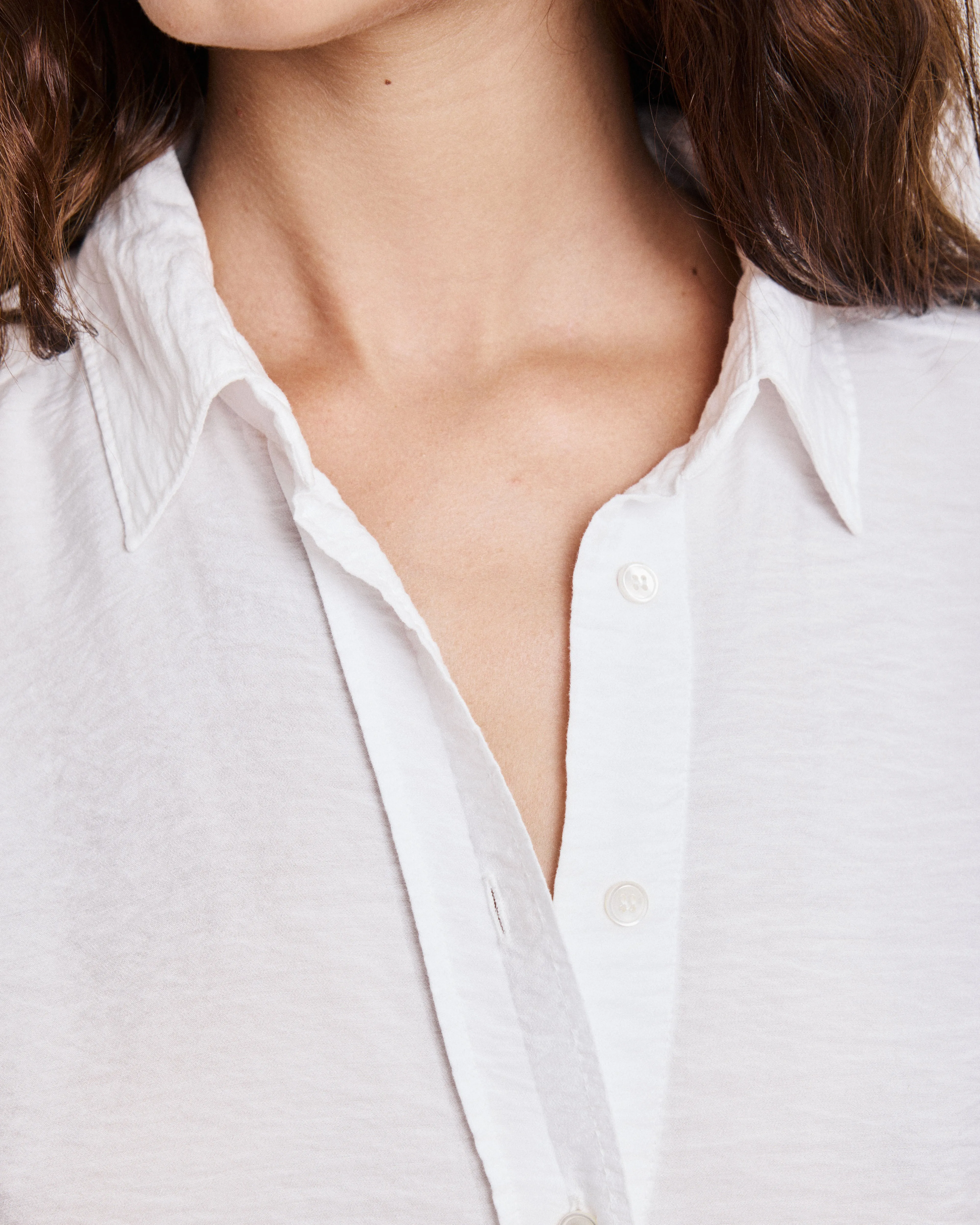 Chemise Femme en Viscose Froissée Blanche Cinema sold by Hartford product image thumbnail 3