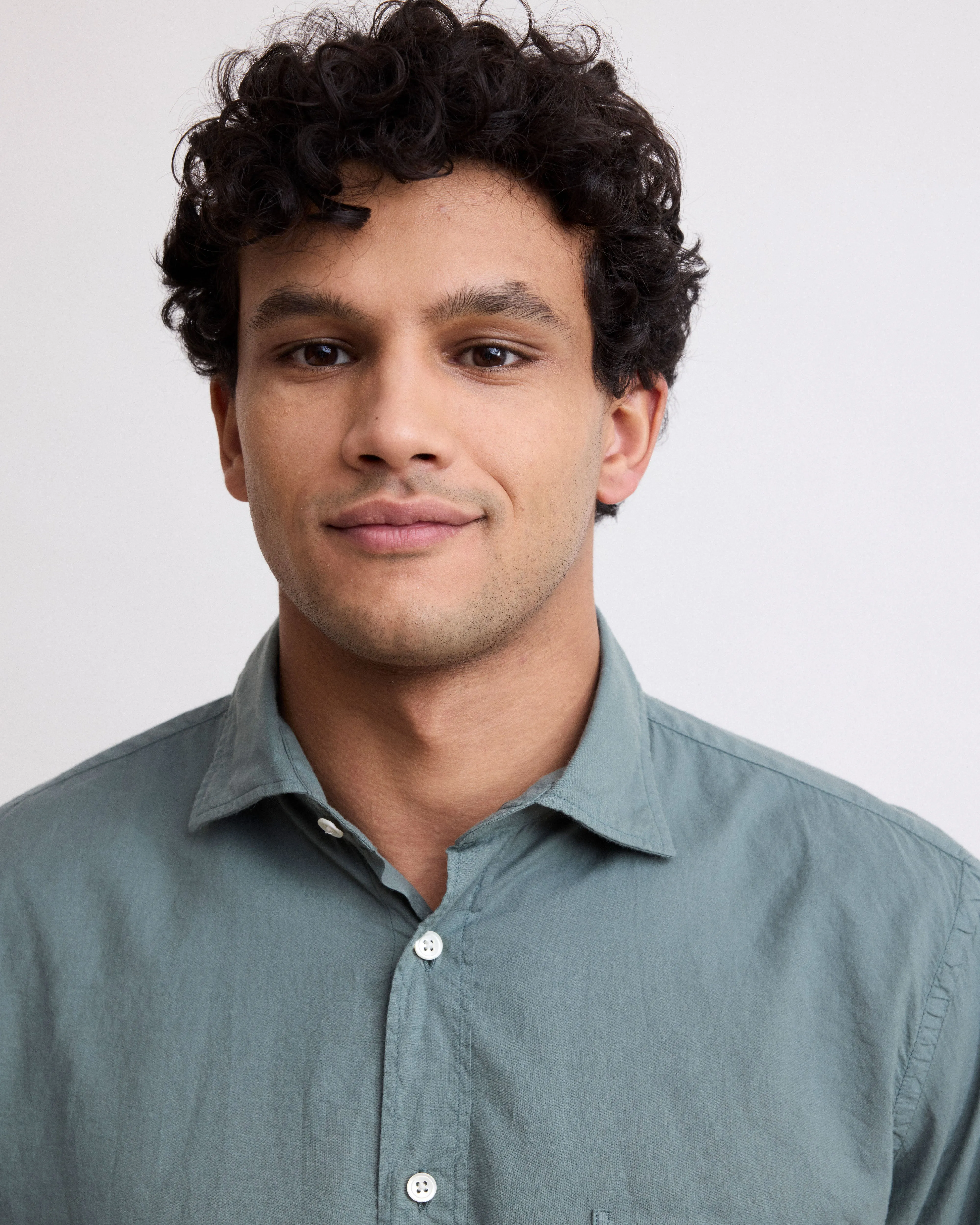 Chemise Homme en Voile De Coton Vert Militaire Paul sold by Hartford product image thumbnail 2