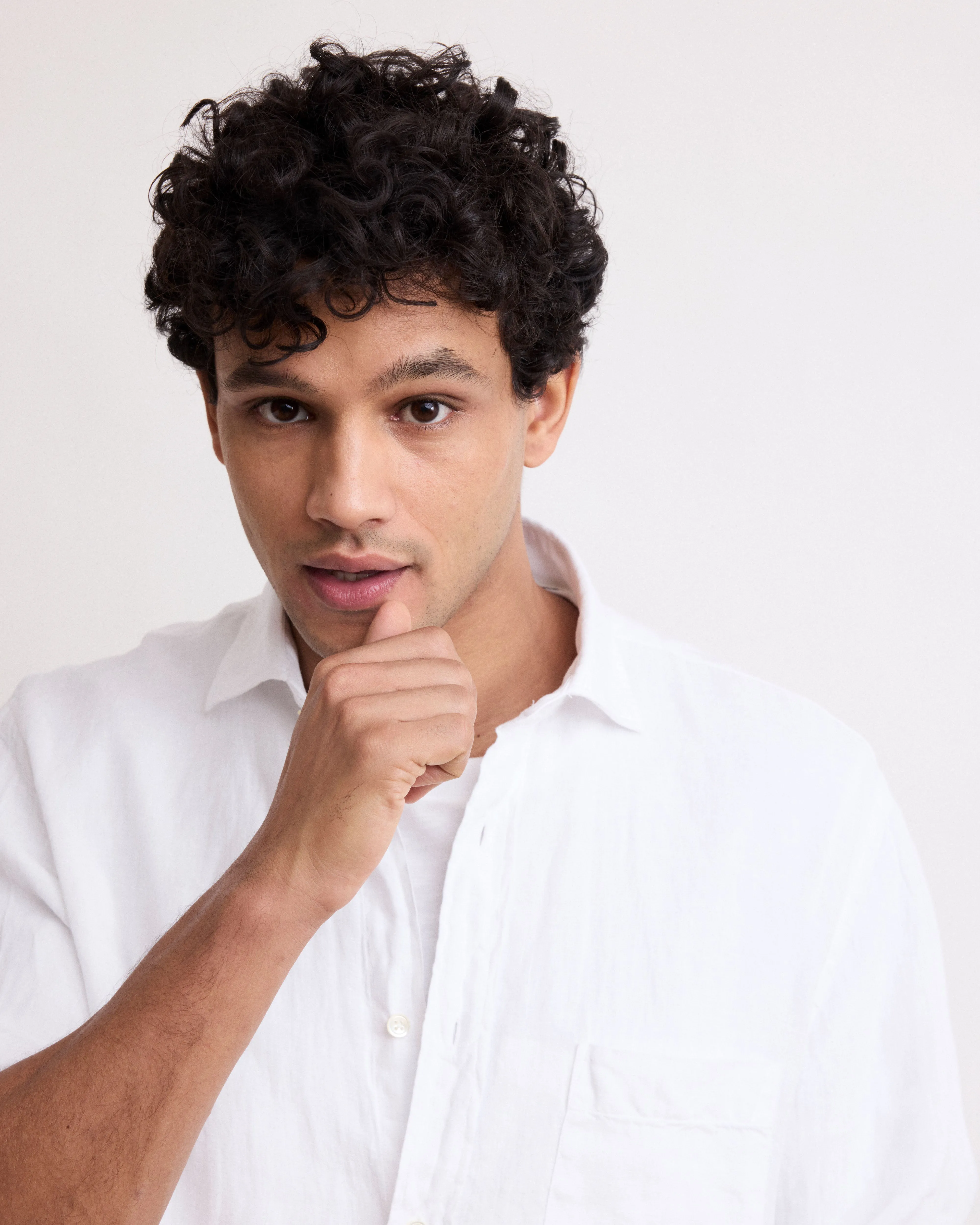 Chemise Homme en Lin Blanc Paul sold by Hartford product image thumbnail 2