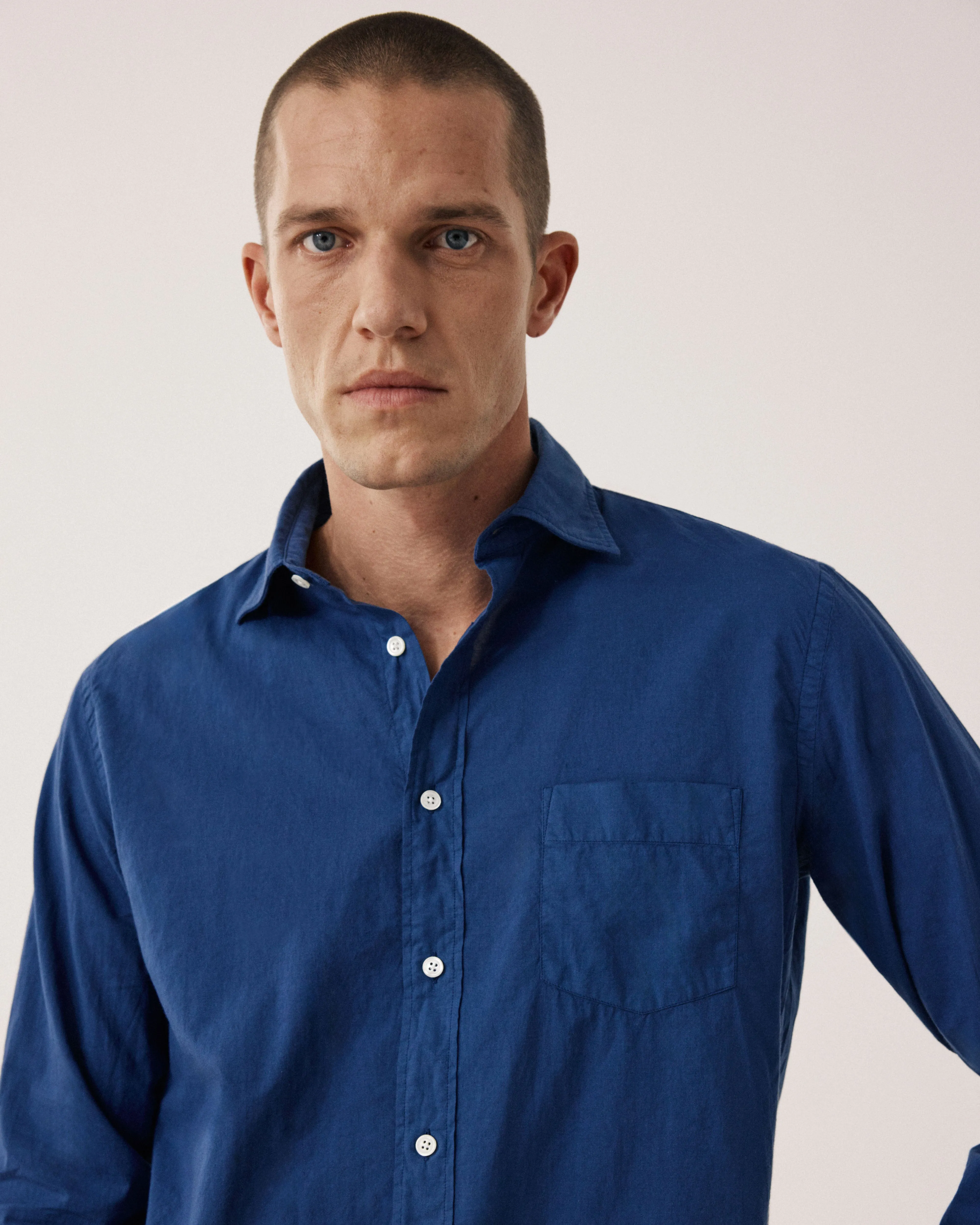 Chemise Homme en Voile de Coton Bleu Indigo Paul sold by Hartford product image thumbnail 3