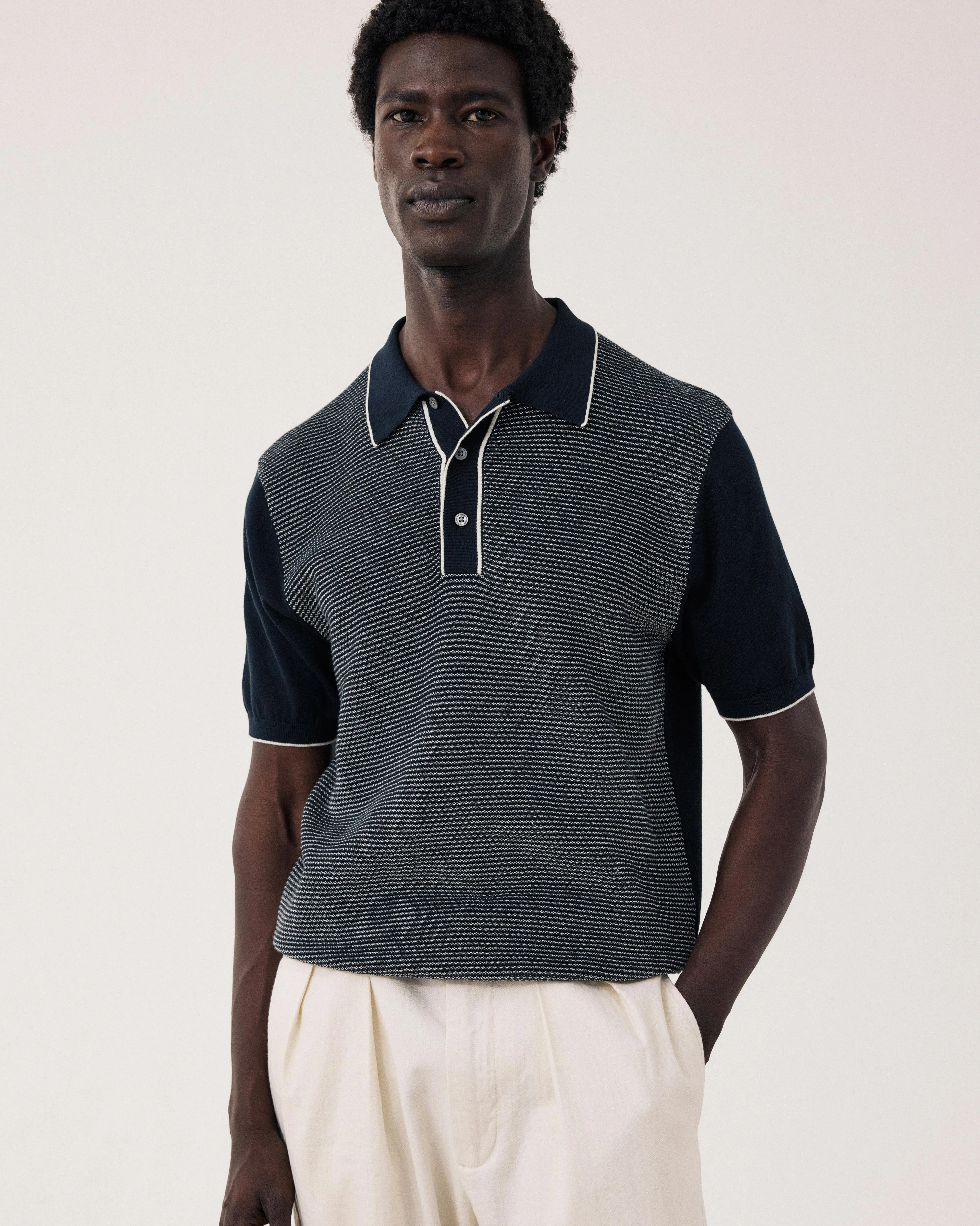 Polo Homme en maille Jacquard Bleu Nuit sold by Hartford