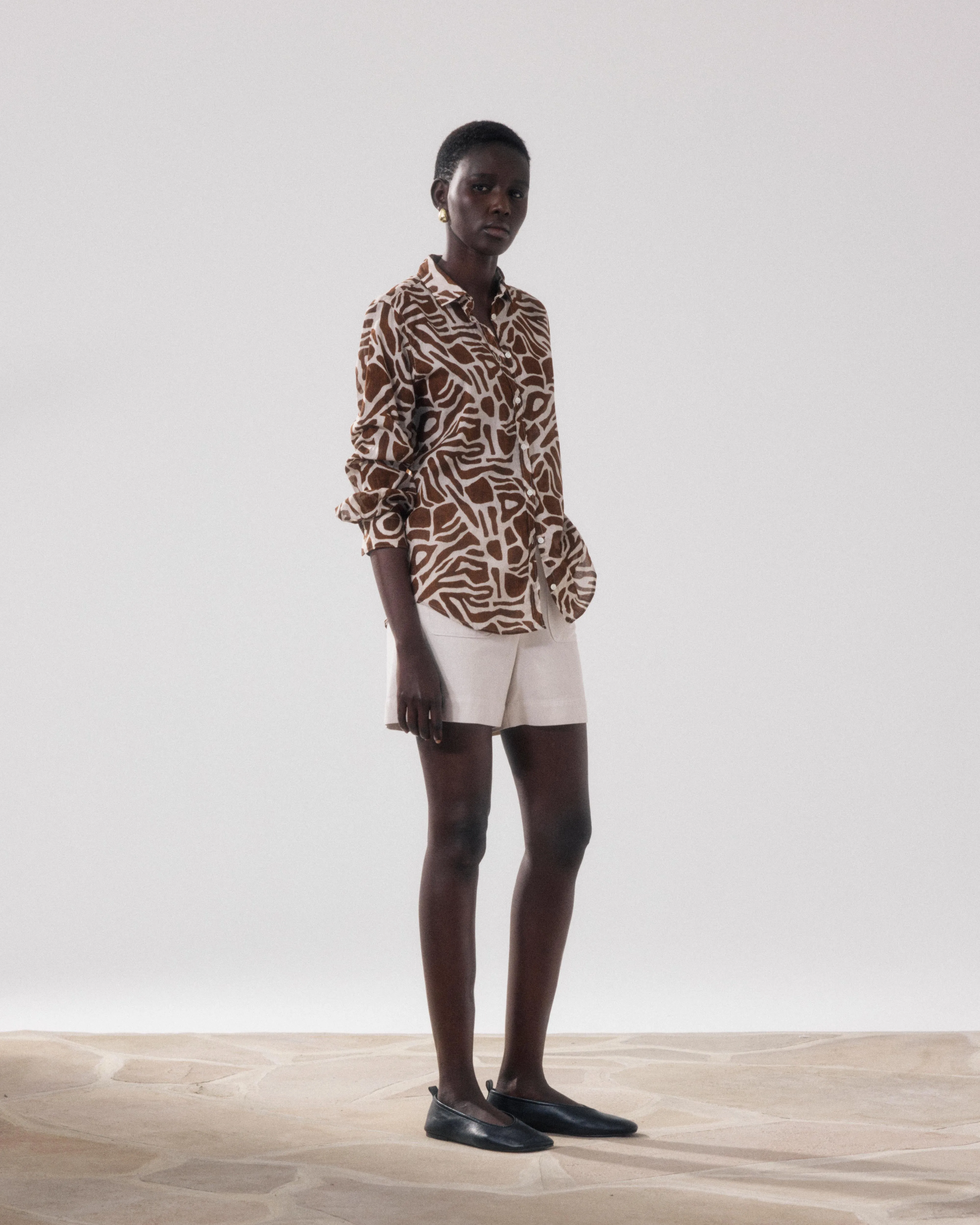 Chemise Femme en Coton Imprimé Beige & Marron Corazon sold by Hartford product image thumbnail 3