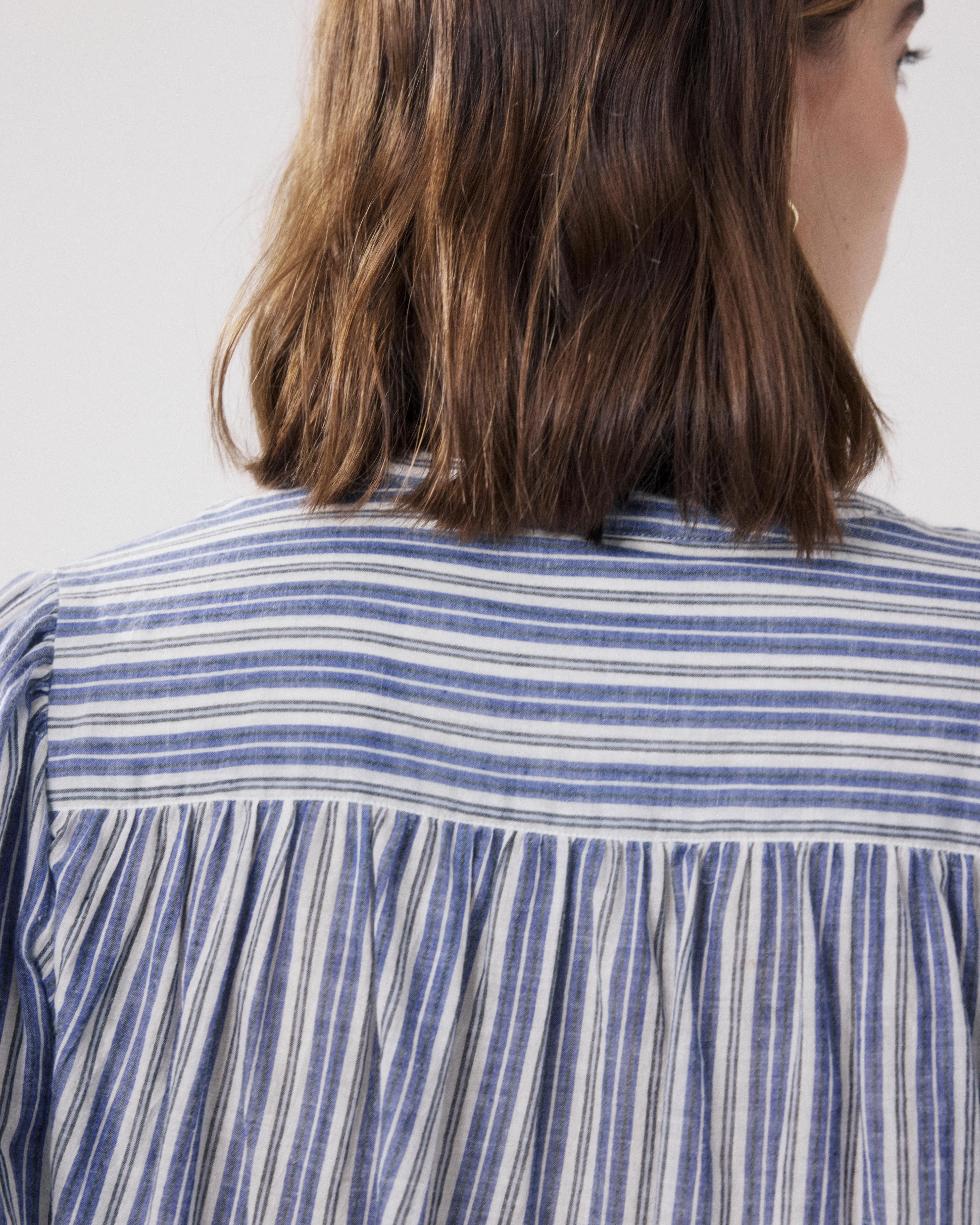 Chemise Femme en Coton Bleu Clayton sold by Hartford product image thumbnail 5