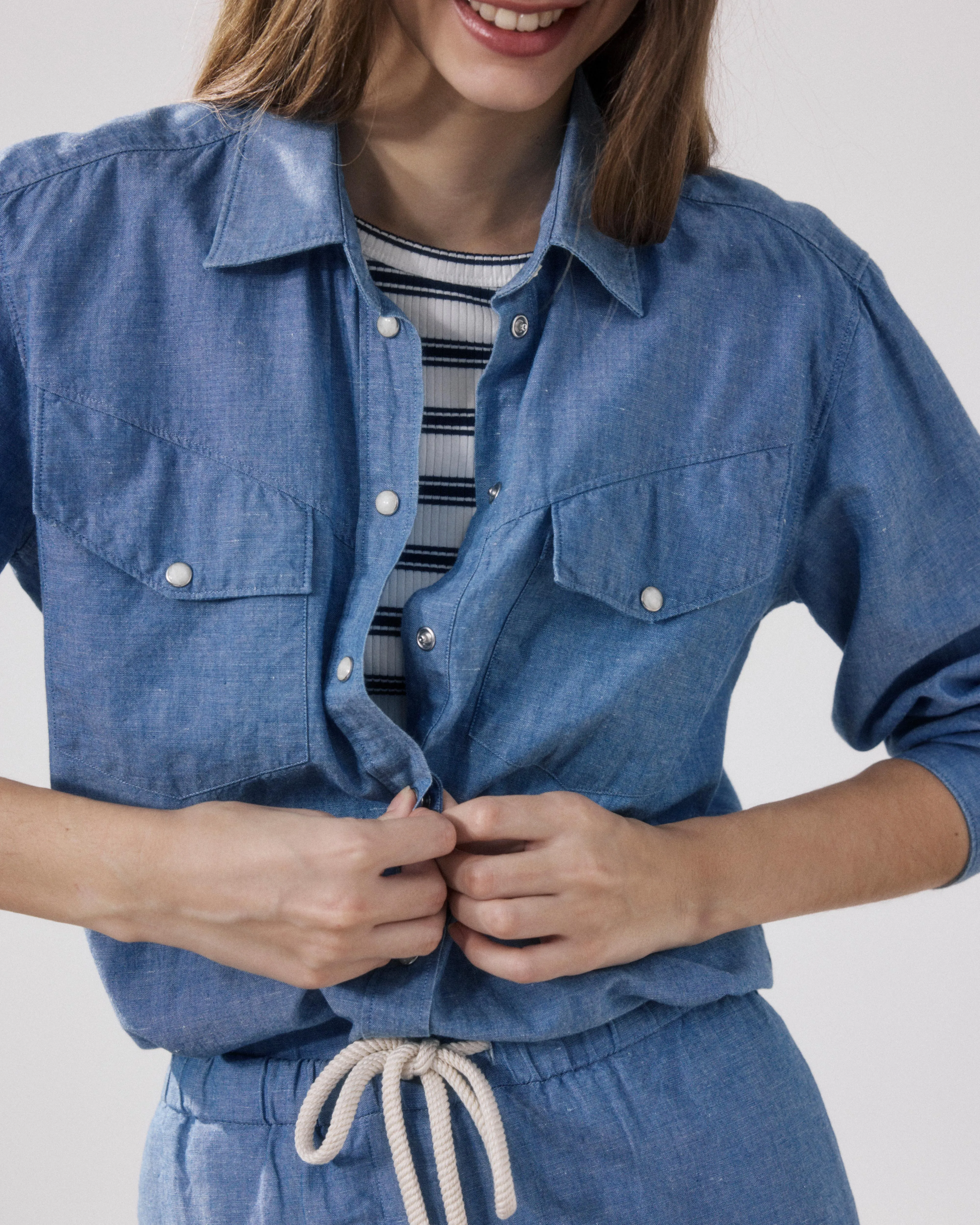 Chemise Femme en Coton & Lin Bleu Denim Cameron sold by Hartford product image thumbnail 4