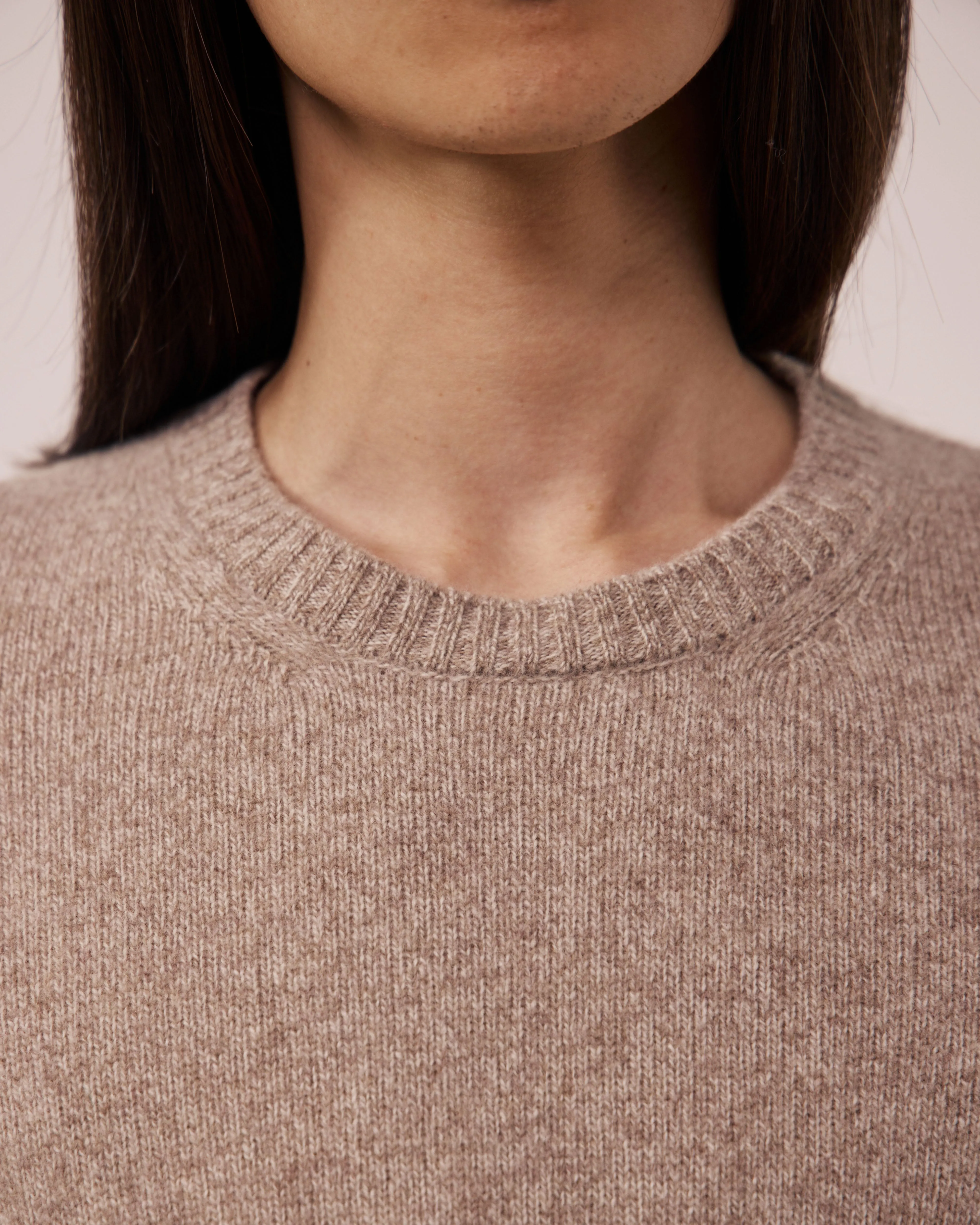 Pull Homme en Laine Mérinos Extrafine Tabac Seamless Crew sold by Hartford product image thumbnail 5