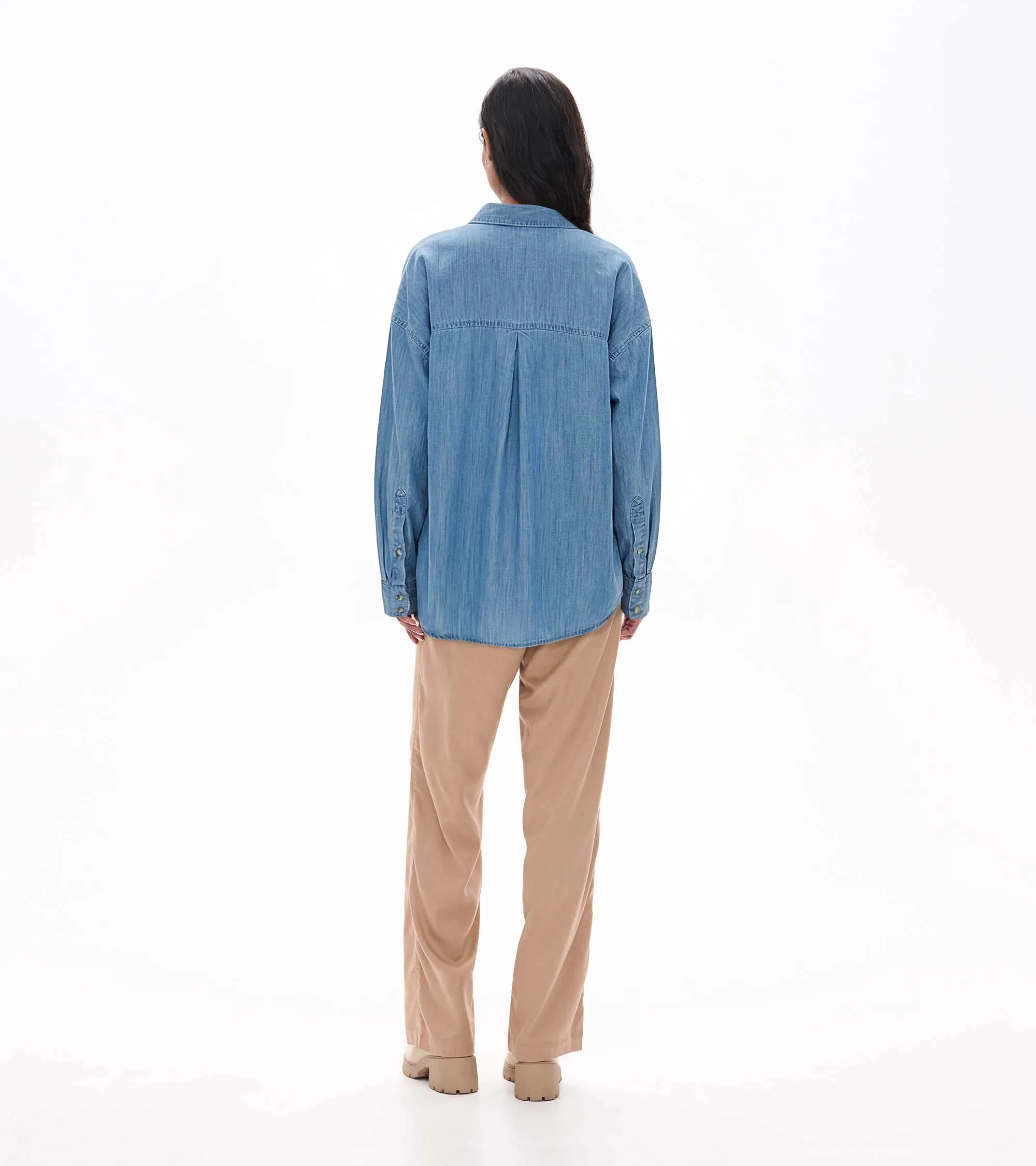 Women's Relaxed Button Down - Light Blue Wash Tencel sold by Hatley product image thumbnail 5
