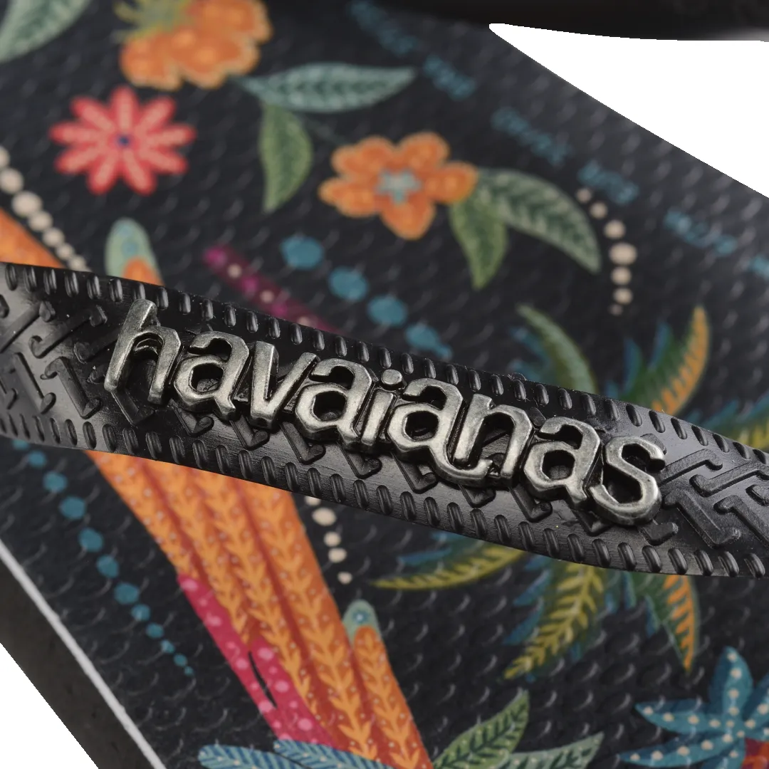 Women's FARM Rio Black Parrots Top Flip Flops sold by Havaianas product image thumbnail 5