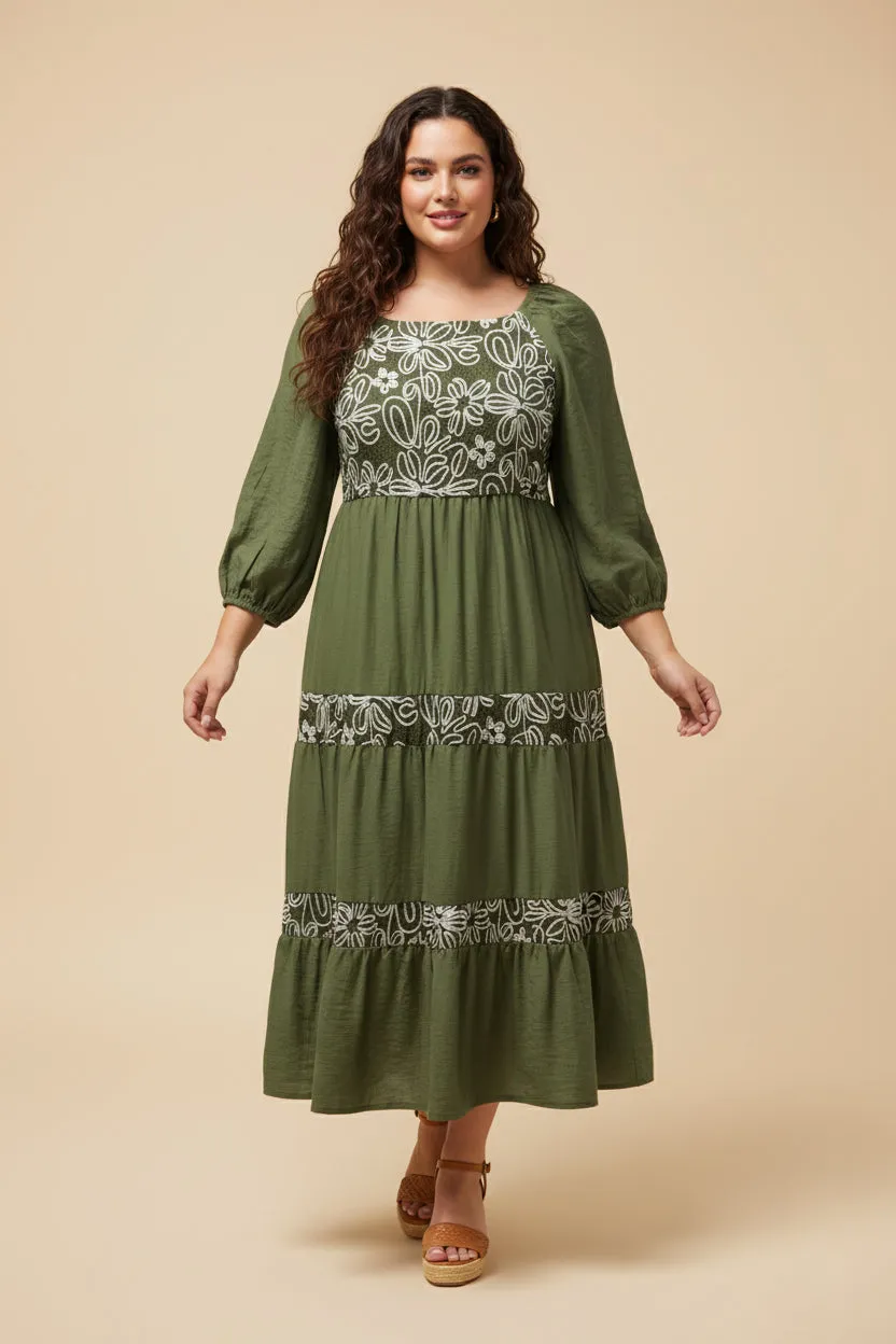 Womens Embroidered Floral Contrast Long Sleeve Dress sold by Hayden product image thumbnail 2