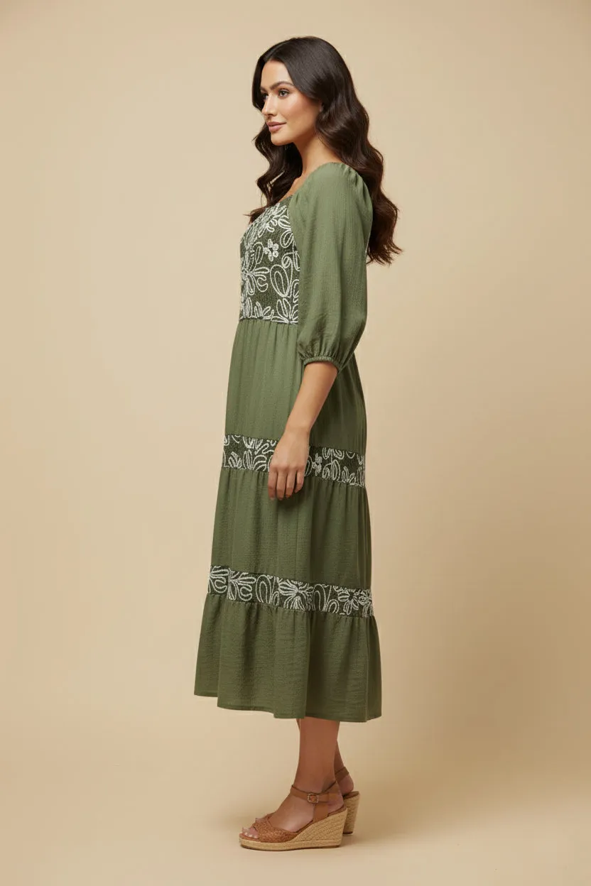 Womens Embroidered Floral Contrast Long Sleeve Dress sold by Hayden product image thumbnail 3